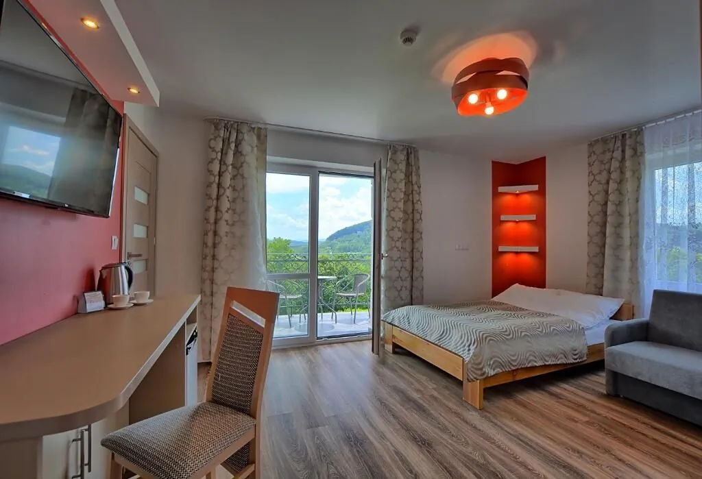Jaworina - Apartamenty, Domki i Pokoje Solina – Solina, Polonia