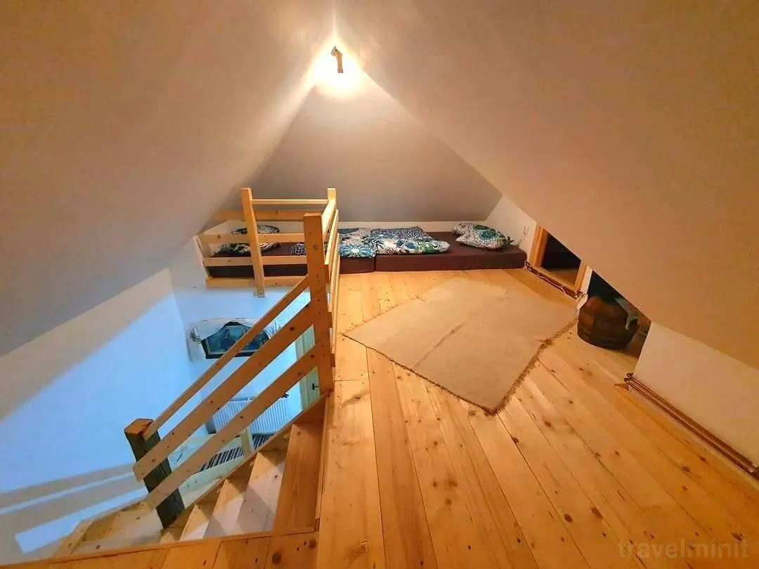 Casa Bunicii Toplița - foto 6