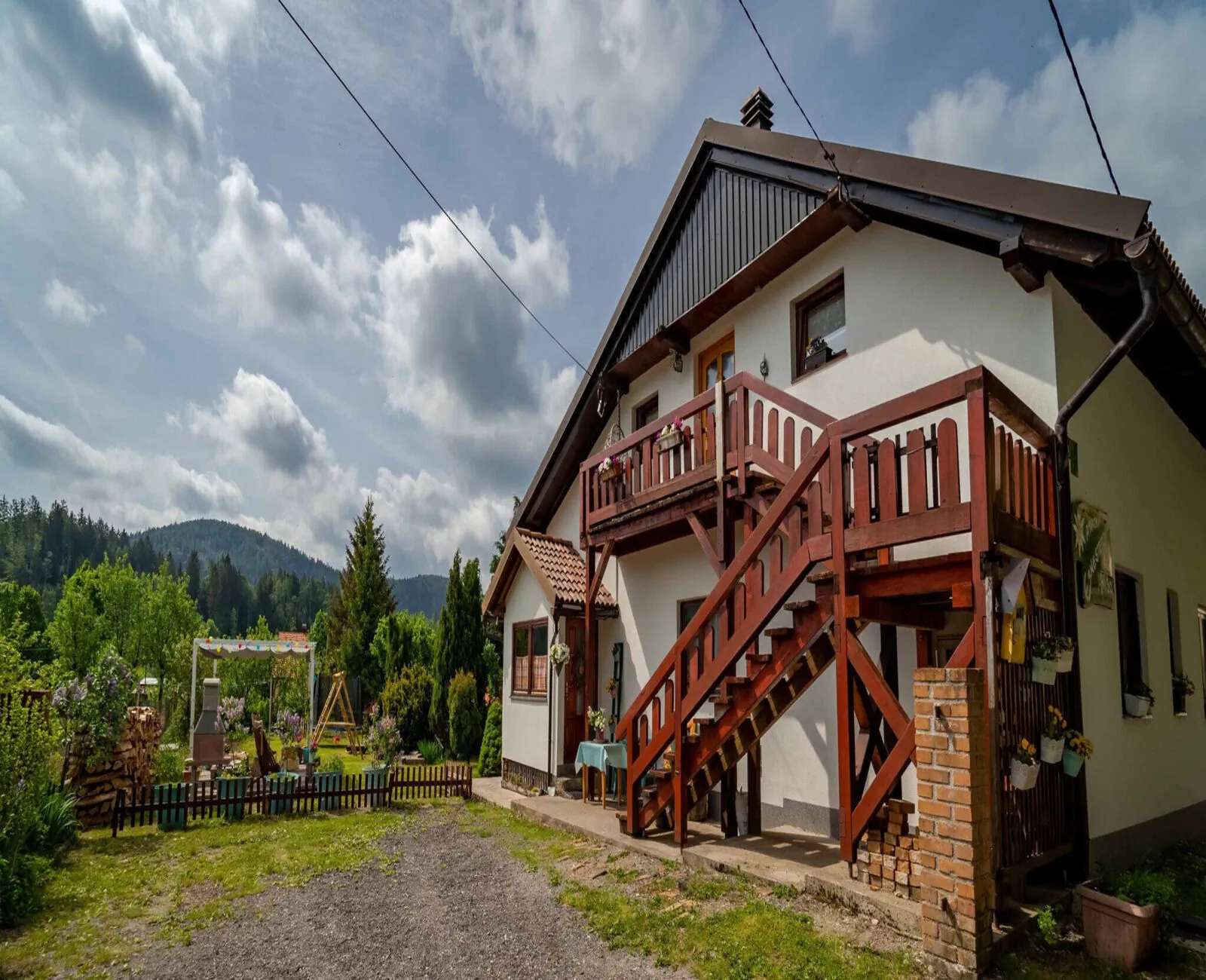 Apartmani Ernestova Hiša Lokve – Lokve, Croația
