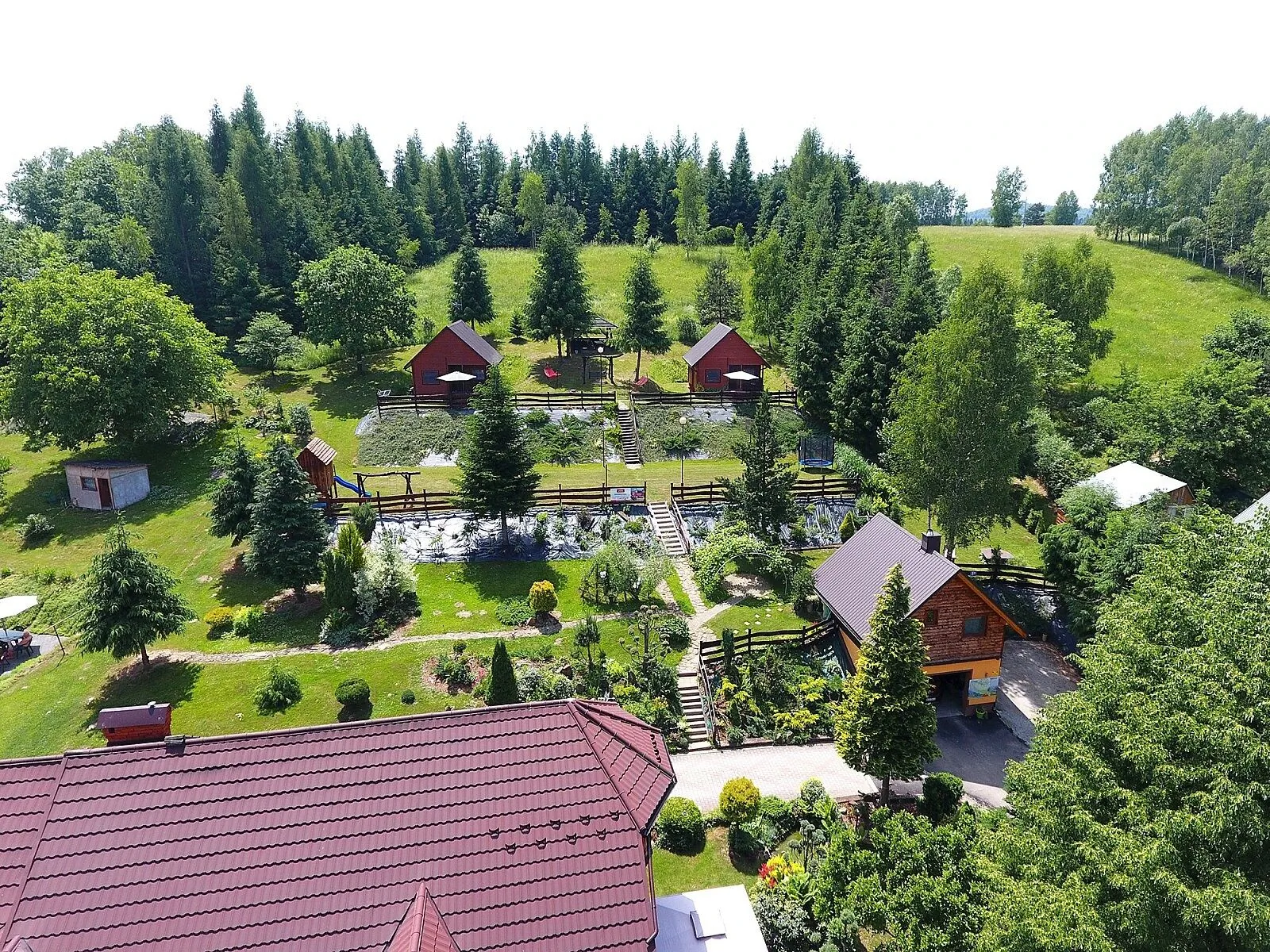 Domki drewniane Modrzewiowe Wzgórze Uherce Mineralne – Uherce Mineralne, Polska