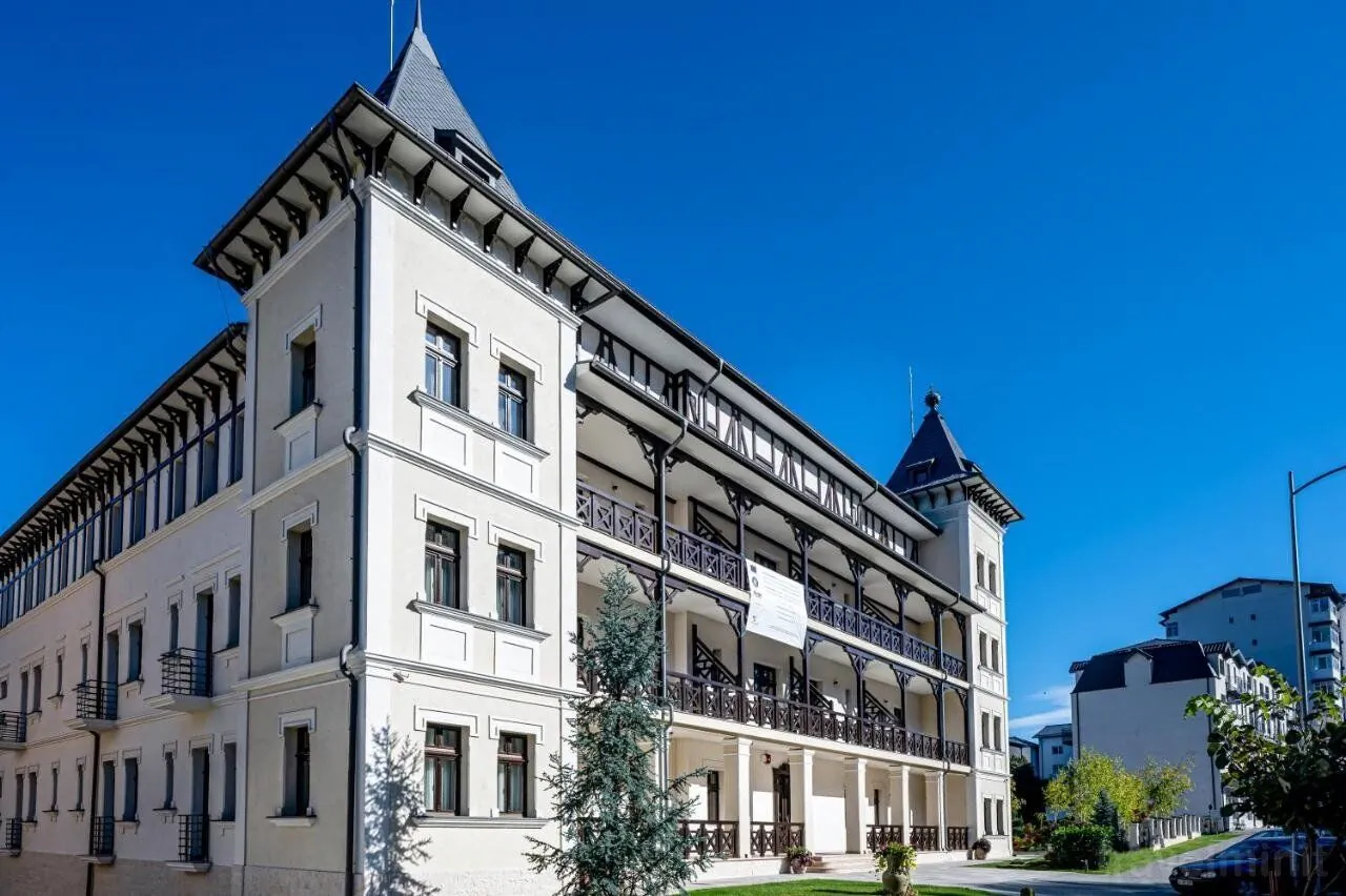Hotel Carolin Călimănești – Călimăneşti, România