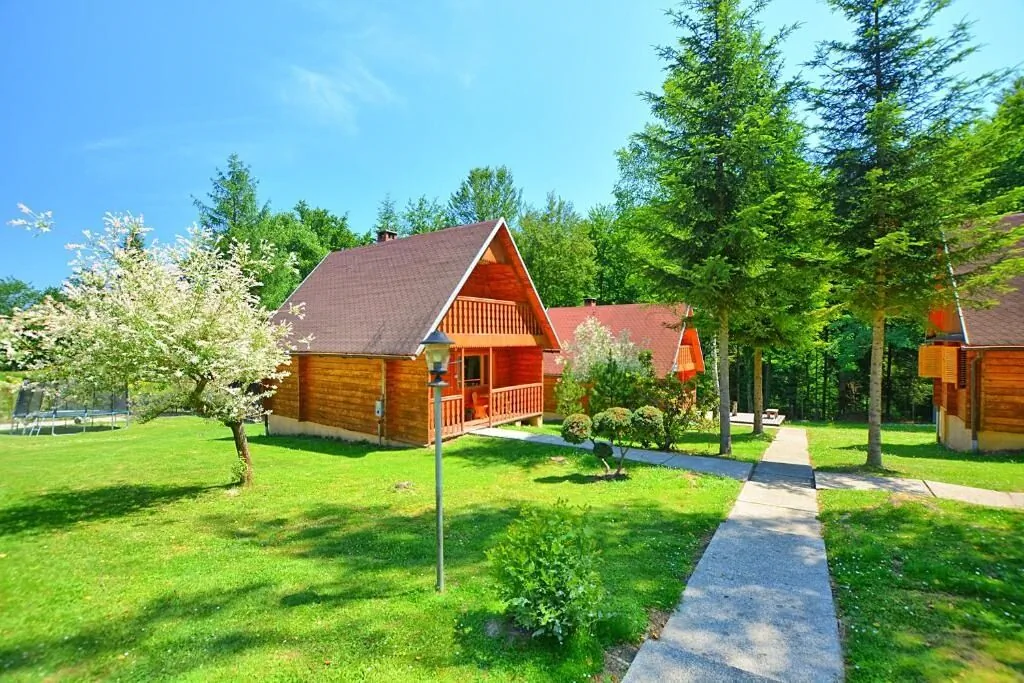  Domek Bieszczady Resort  Polańczyk – Polańczyk, Polsko
