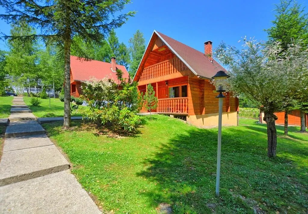  Domek Bieszczady Resort  Polańczyk – Polańczyk, Polsko
