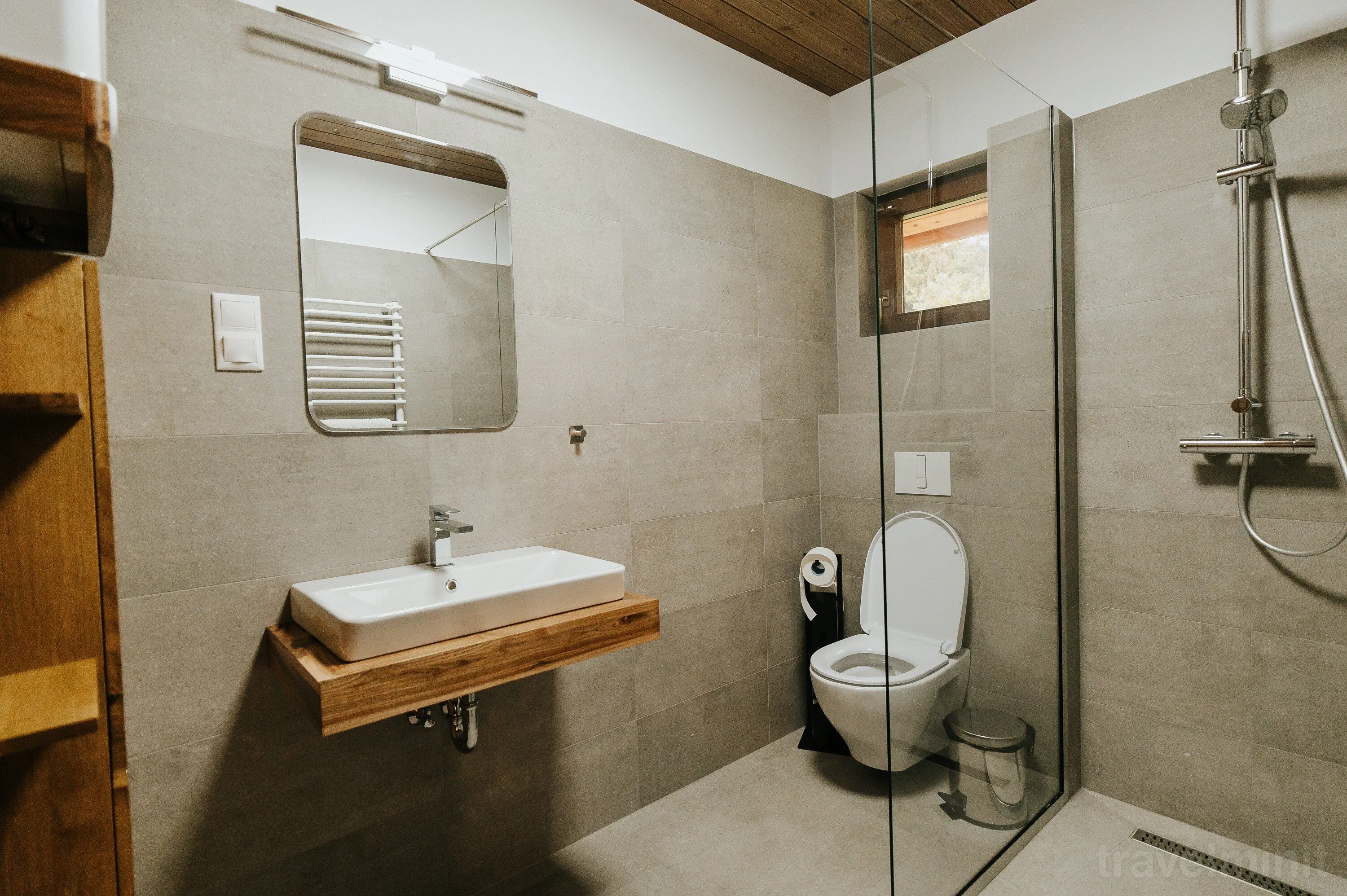Cabana Turul Izvoare – Izvoare, România