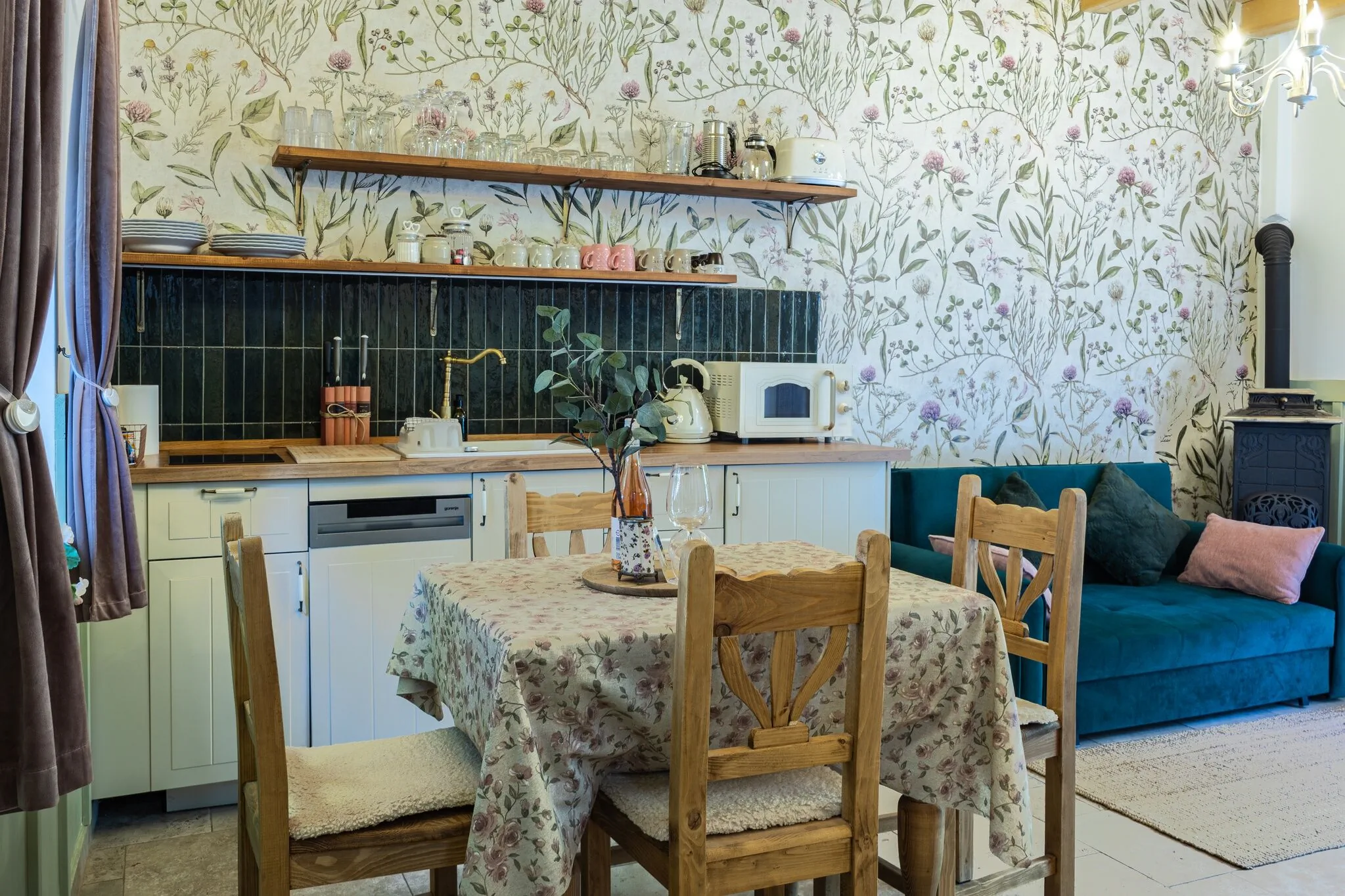 Chillinn Rosé Cottage Eger – Eger, Ungaria