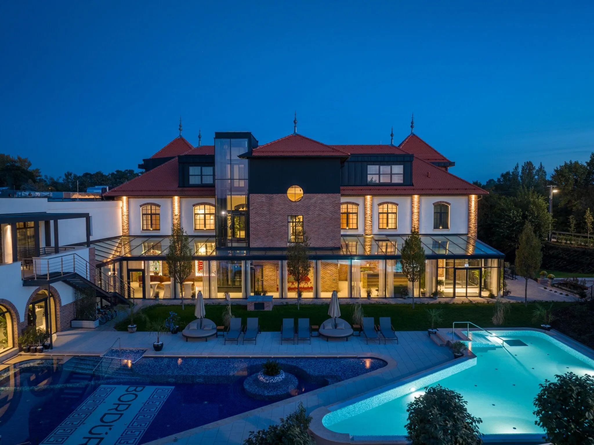 Bordűr Wellness Hotel **** Superior & Szőnyegmúzeum – Békésszentandrás, Ungaria