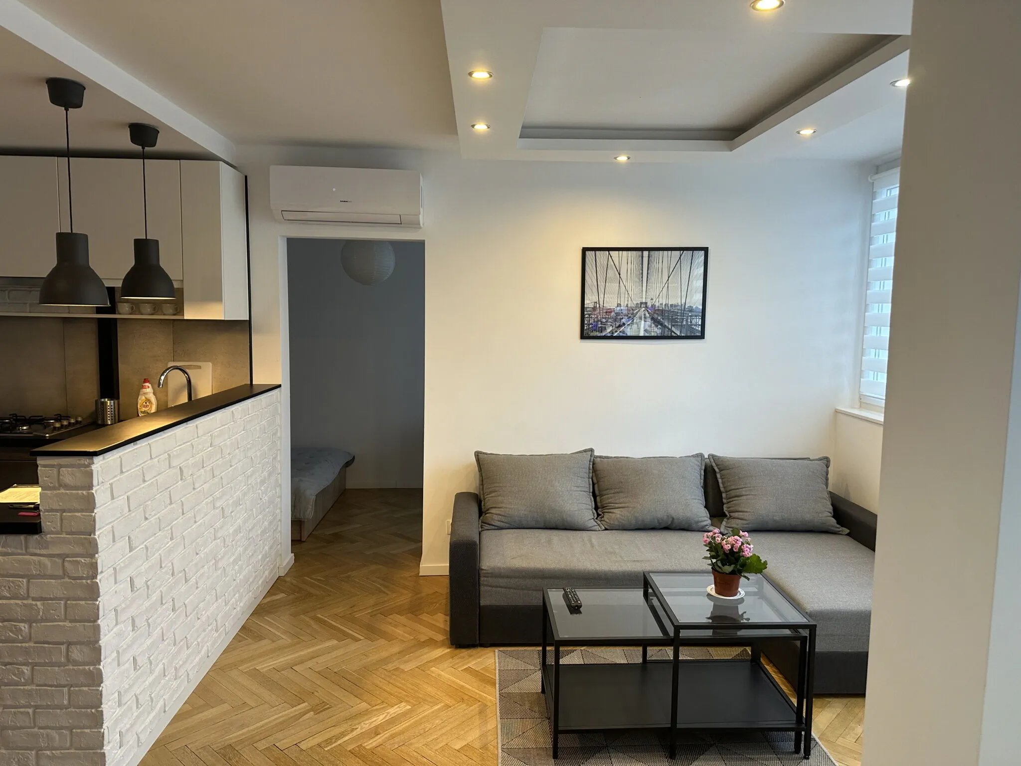 Project Comfort Grzybowska 30/1211 Warszawa – Varšava, Polsko