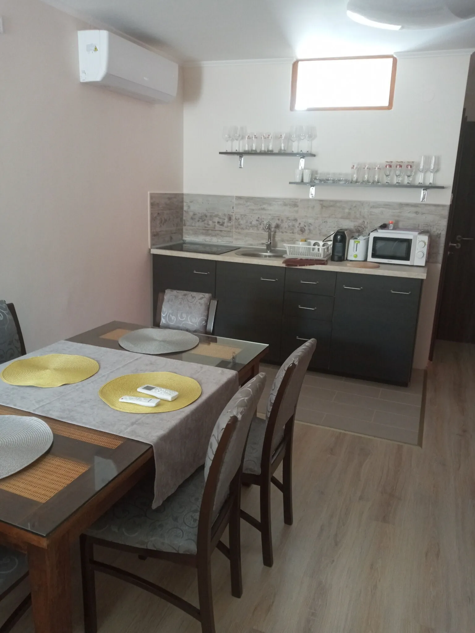 Hédi Apartmanház Balatonboglár - foto 2