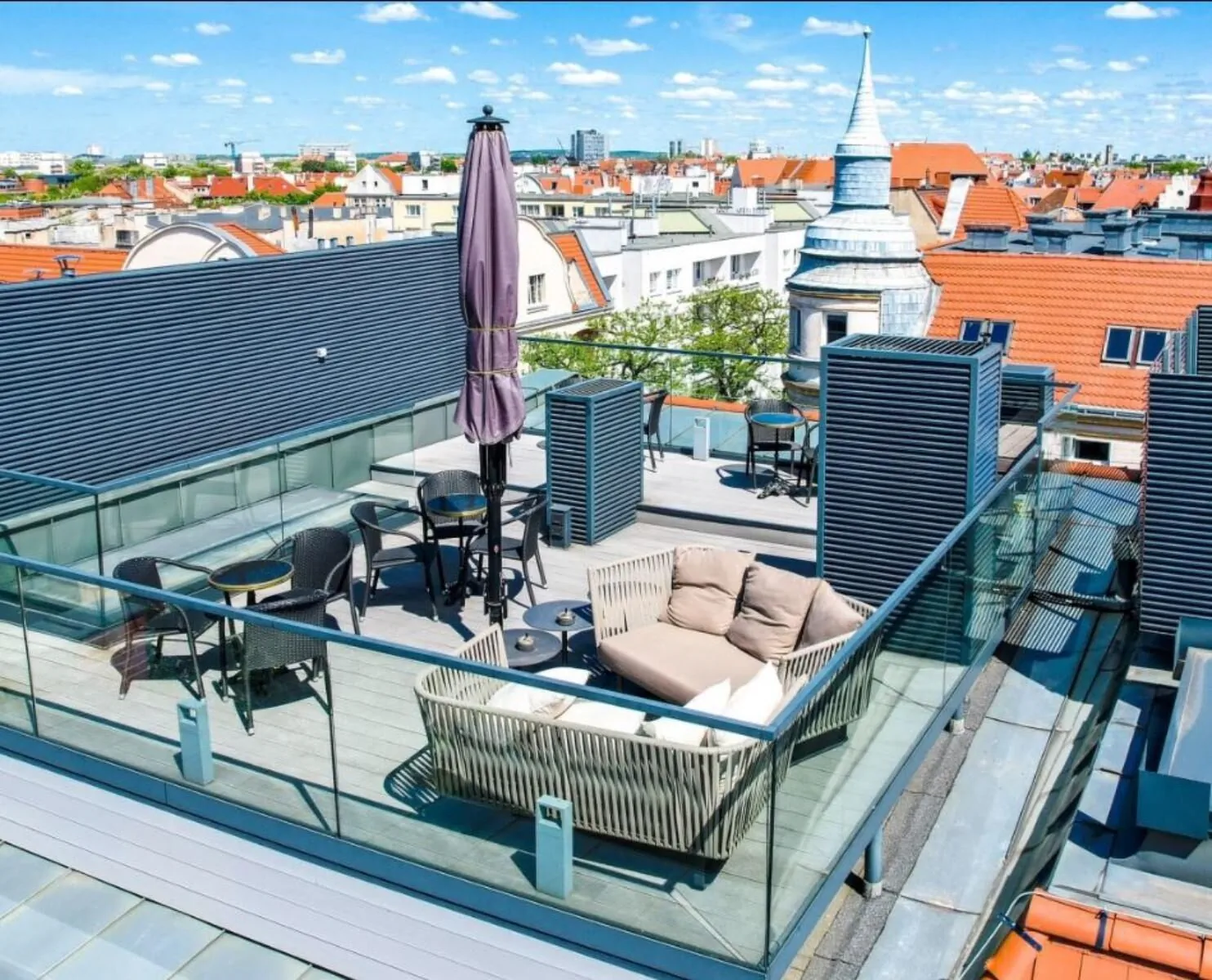 Ilonn Boutique Limanowskiego Poznań – Poznań, Polska