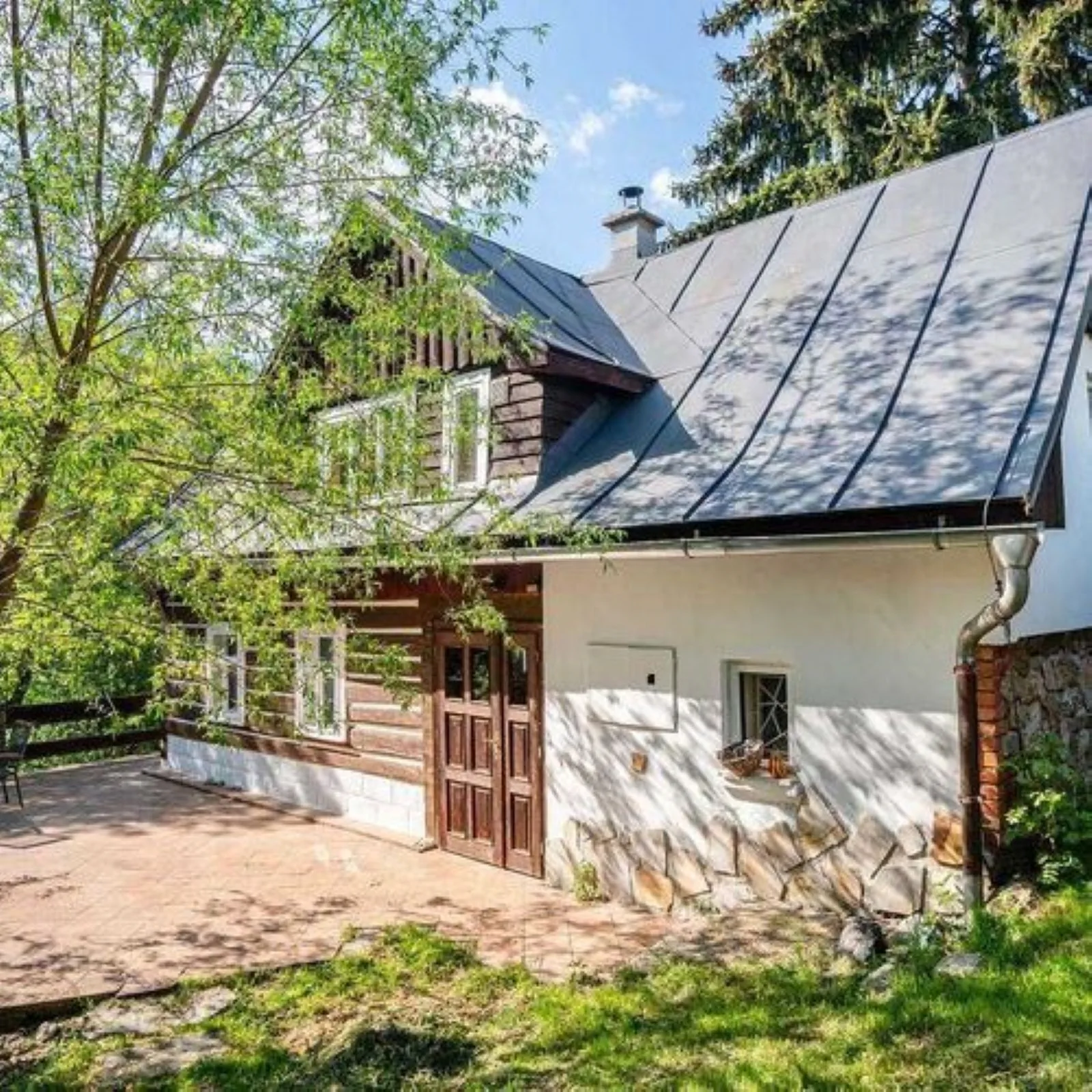Roubenka Muštelka – Rokytnice nad Jizerou, Republica Cehă