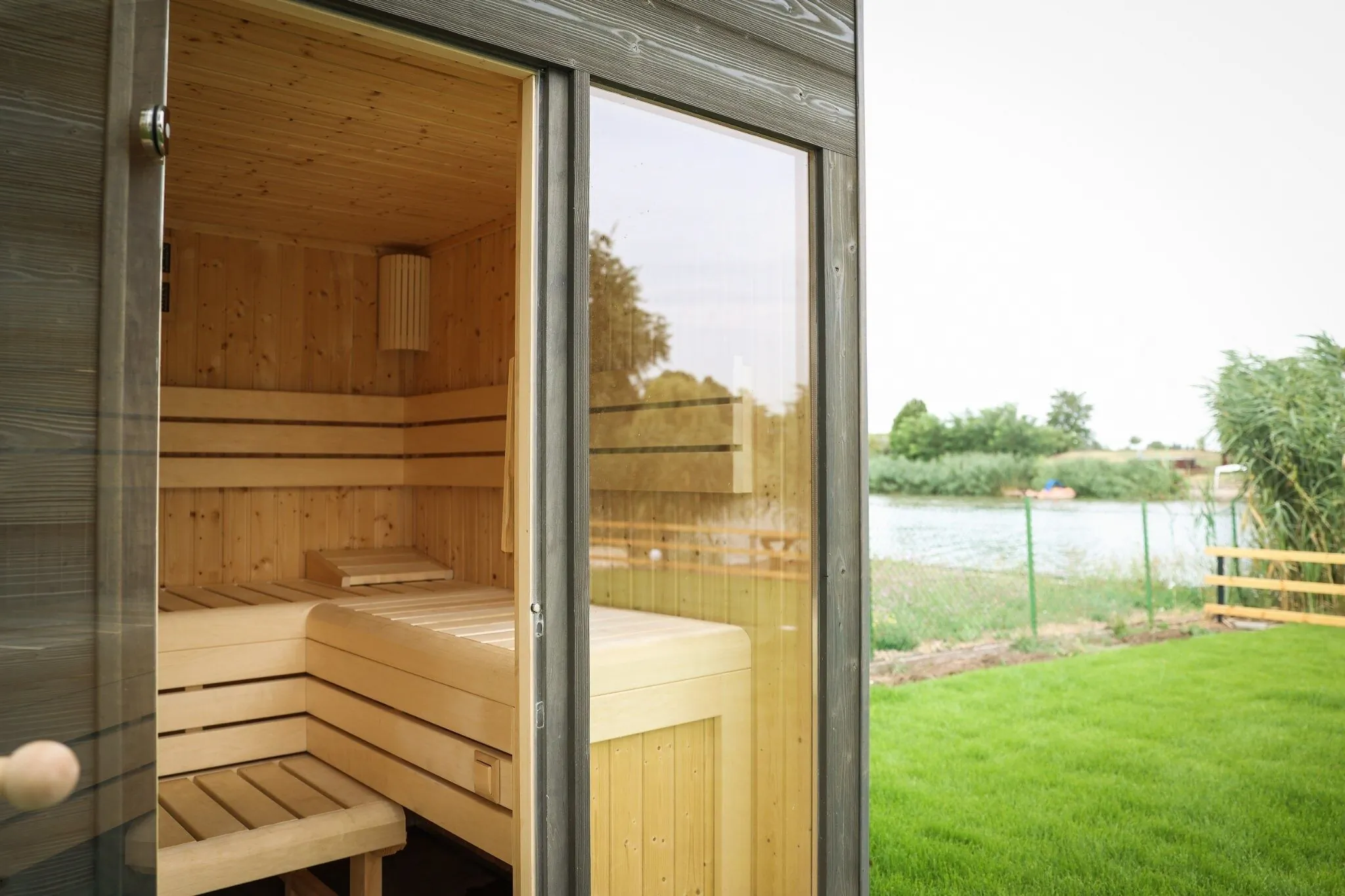Strand Hütte Apartman Békésszentandrás – Békésszentandrás, Ungaria