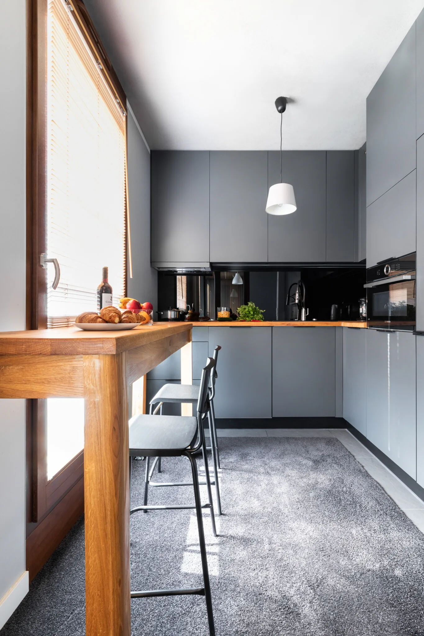 Apartament Wola, Kolejowa IV – Varșovia, Polonia