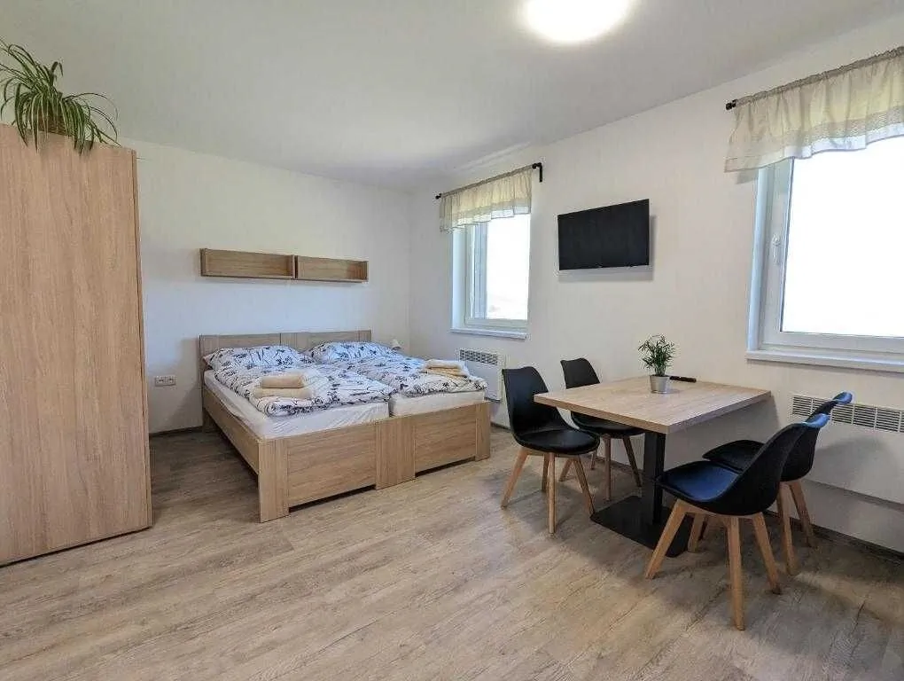 Restaurace a penzion Gansberg Cotkytle – Cotkytle, Česká republika