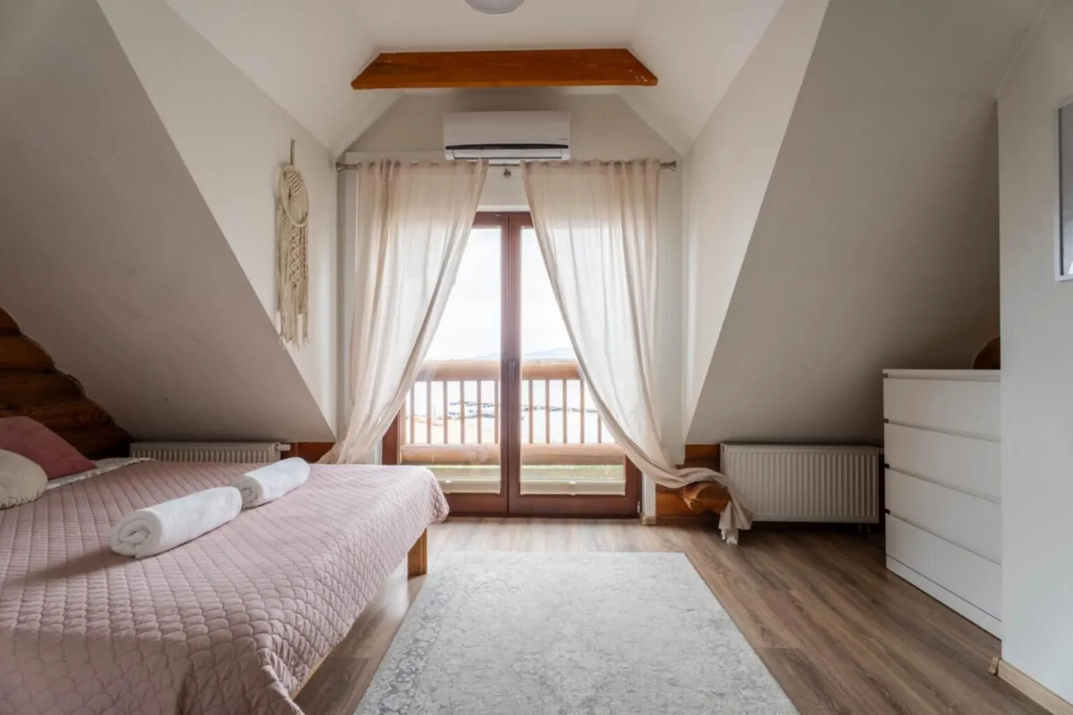 Wilcza Przystań Mietków - foto 9