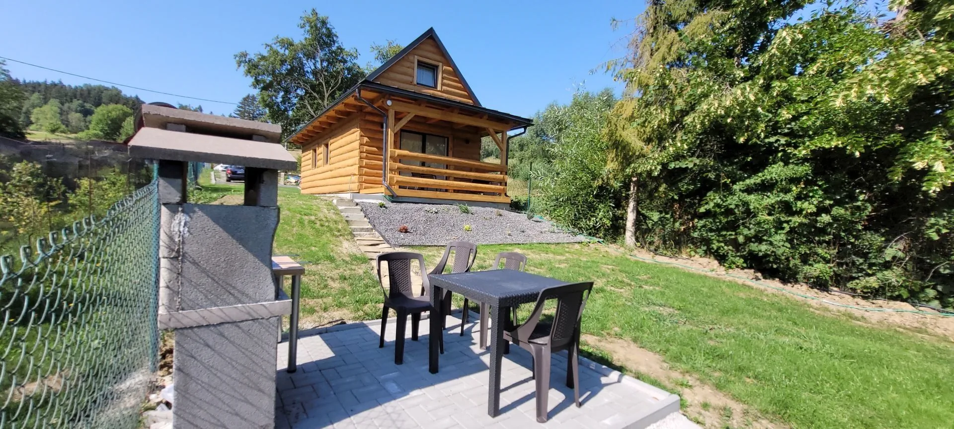 Vilka Cibulka a Chata Cesnačik Lžipovce – Ižipovce, Slovacia