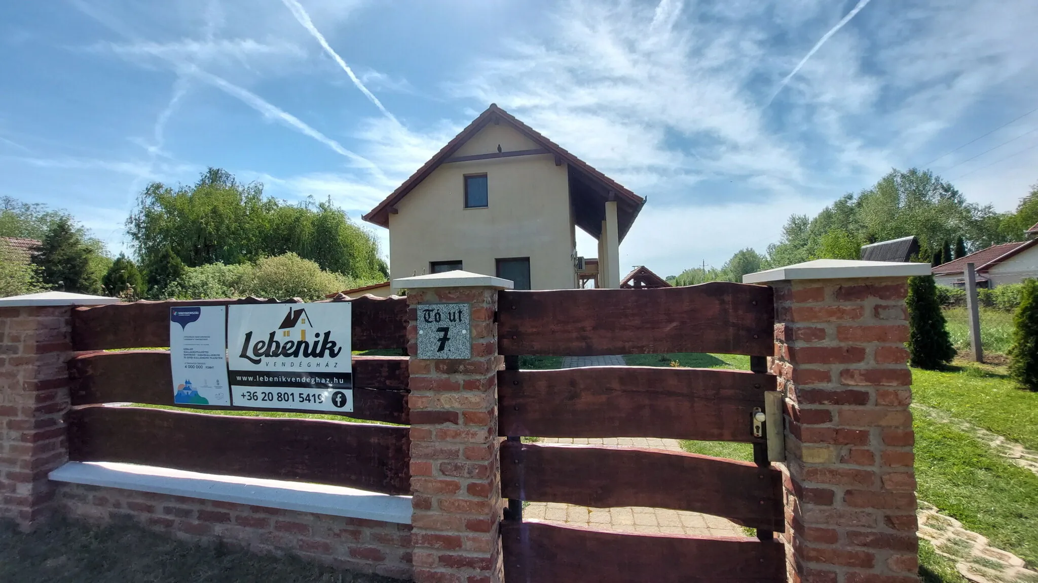 Lebenik Vendégház Levelek – Levelek, Ungaria