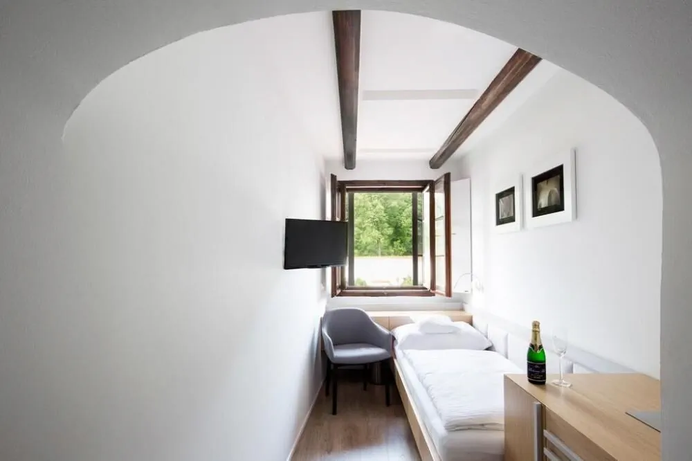 Hotel 100 Pardubice – Pardubice, Česká republika