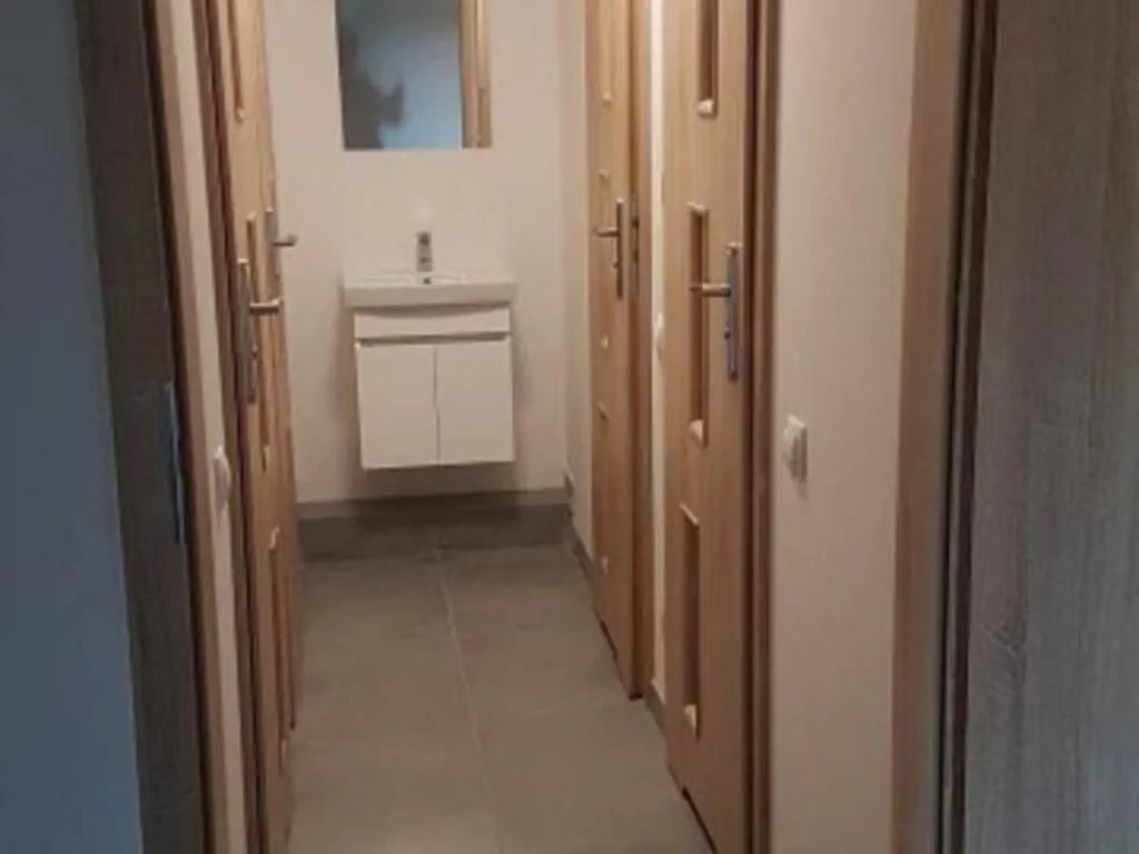 Premium noclegi pracownicze – Warszawa, Polska