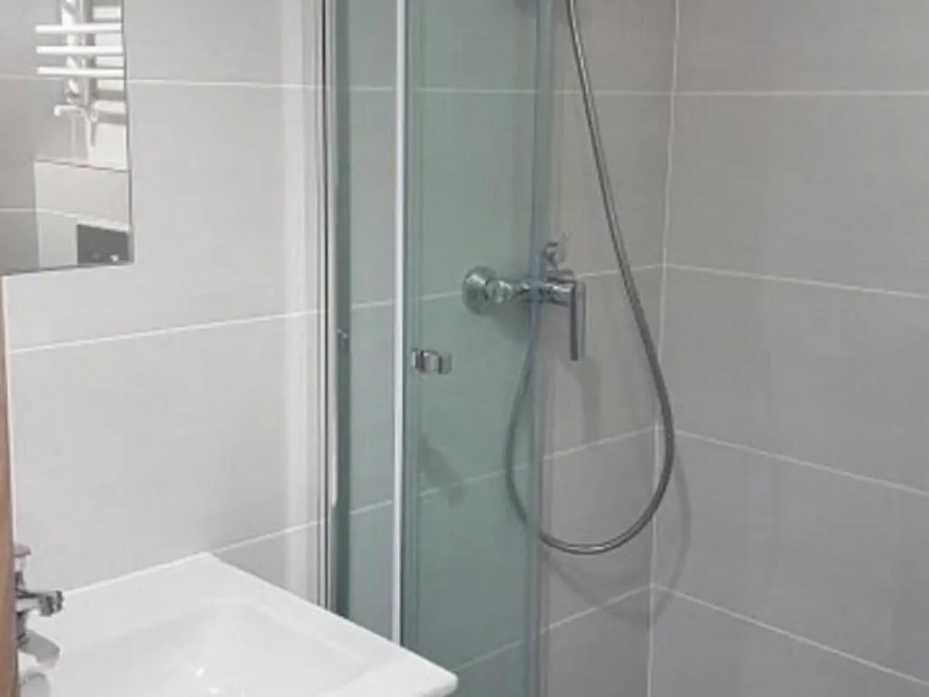 Premium noclegi pracownicze – Warszawa, Polska