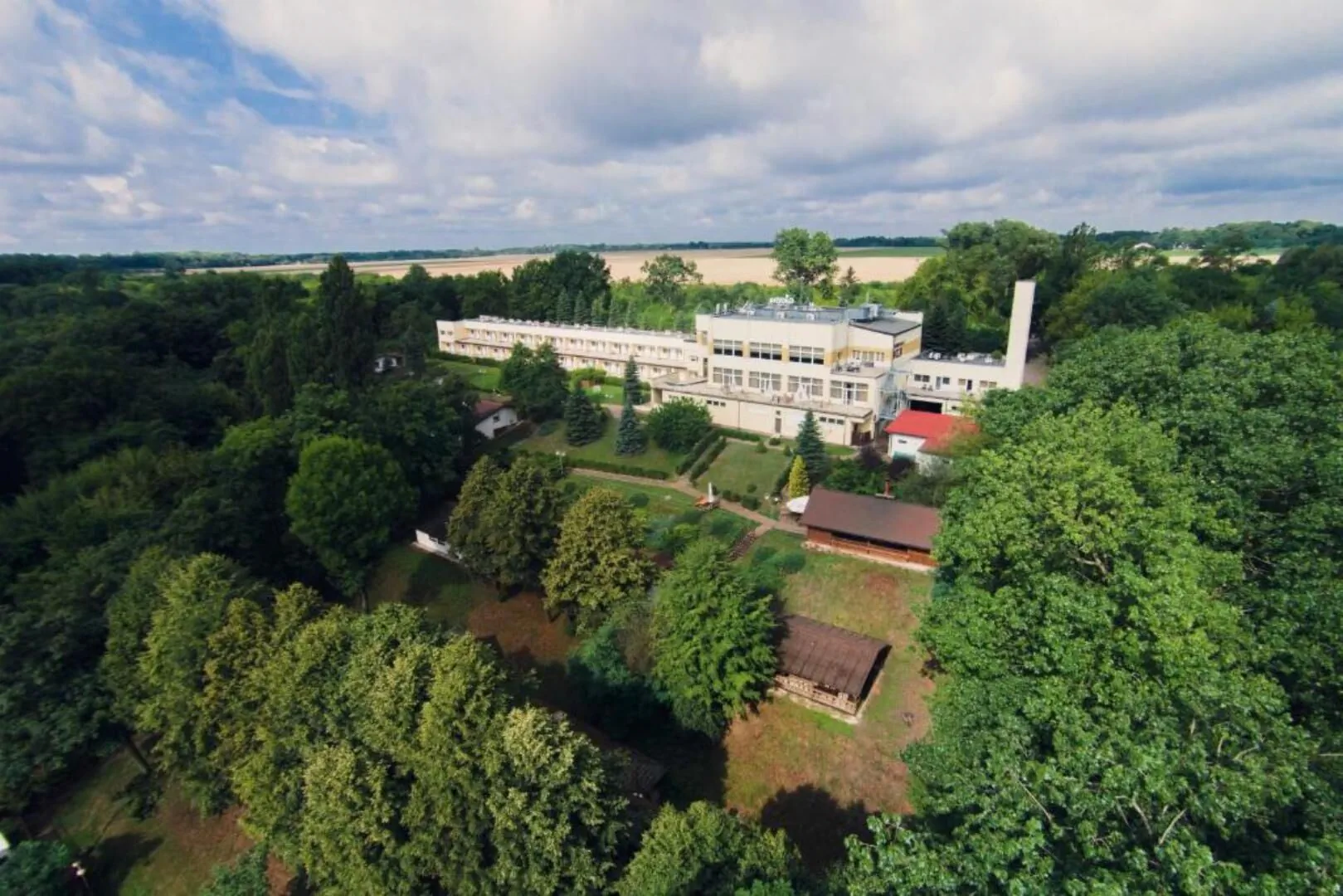 CENTRUM SZKOLEŃ I KONFERENCJI GEOVITA W JADWISINIE – Jadwisin, Polska