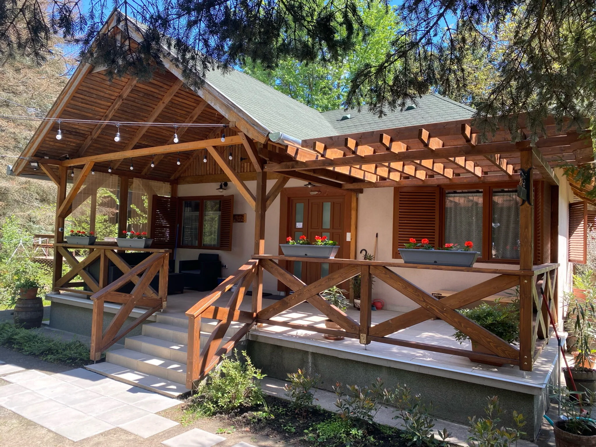 Insel Vendégház Pócsmegyer – Pócsmegyer, Ungaria