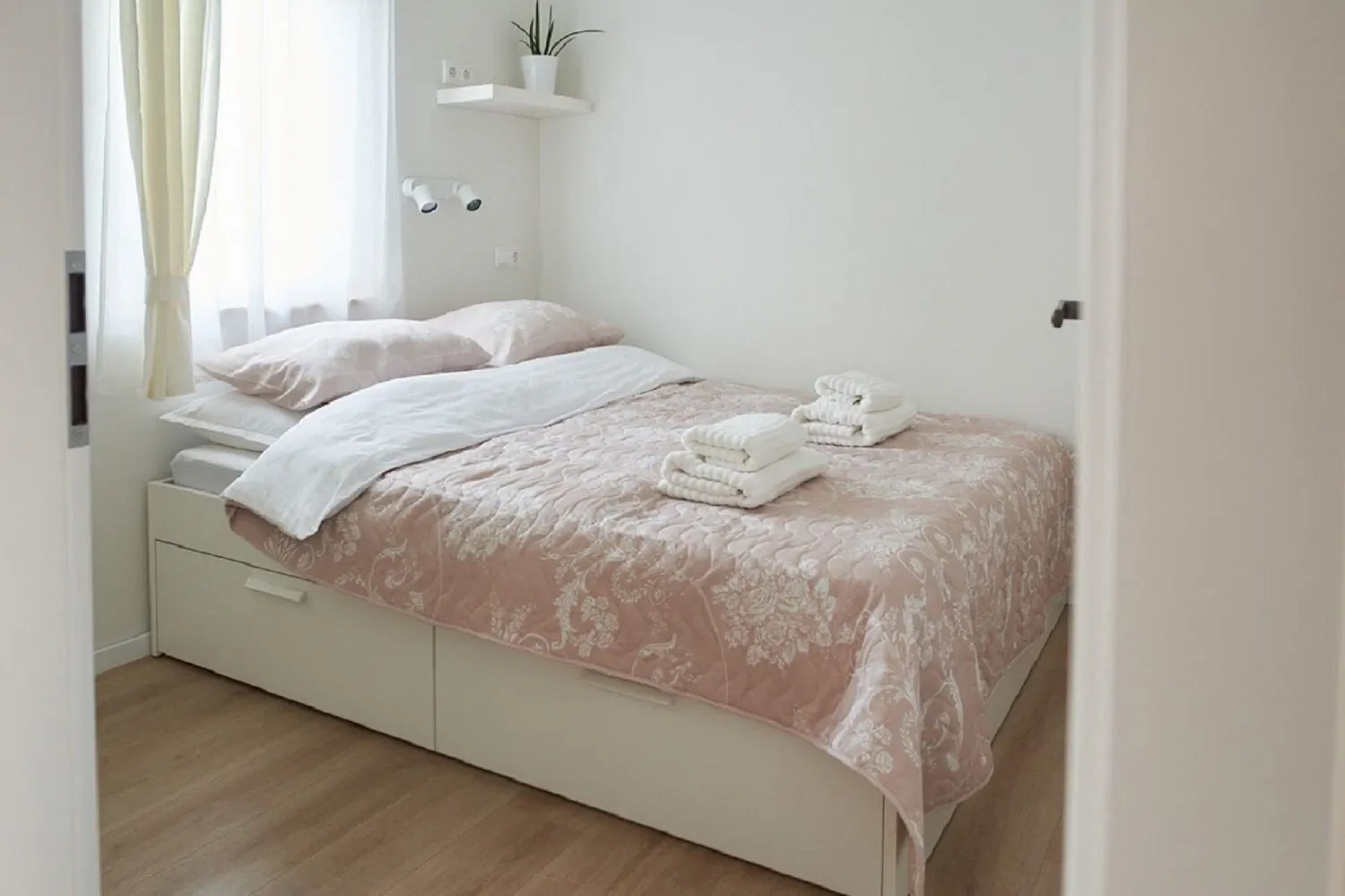 Patakporta Apartman Ábrahámhegy – Ábrahámhegy, Ungaria
