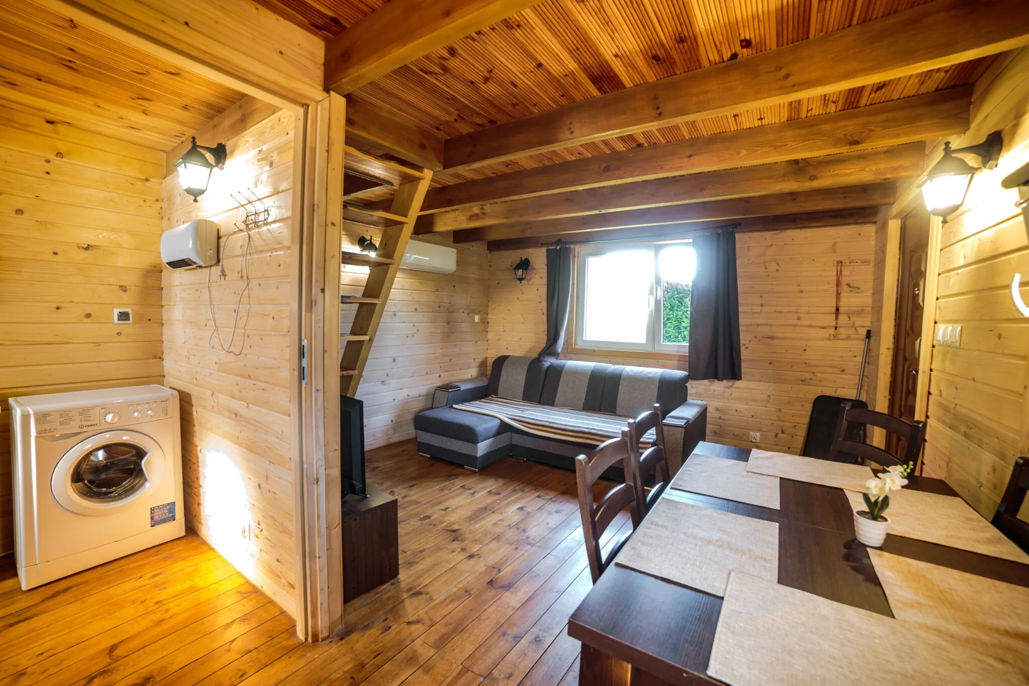 Górska Chatka i Villa Łągi Bukowiec – Karpacz, Polonia