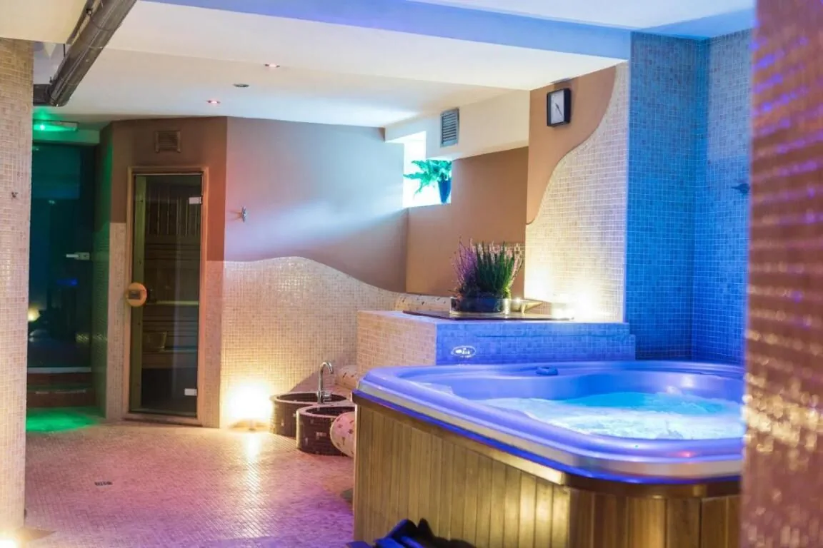 Hotel Fryderyk Duszniki-Zdrój – Duszniki-Zdrój, Polonia