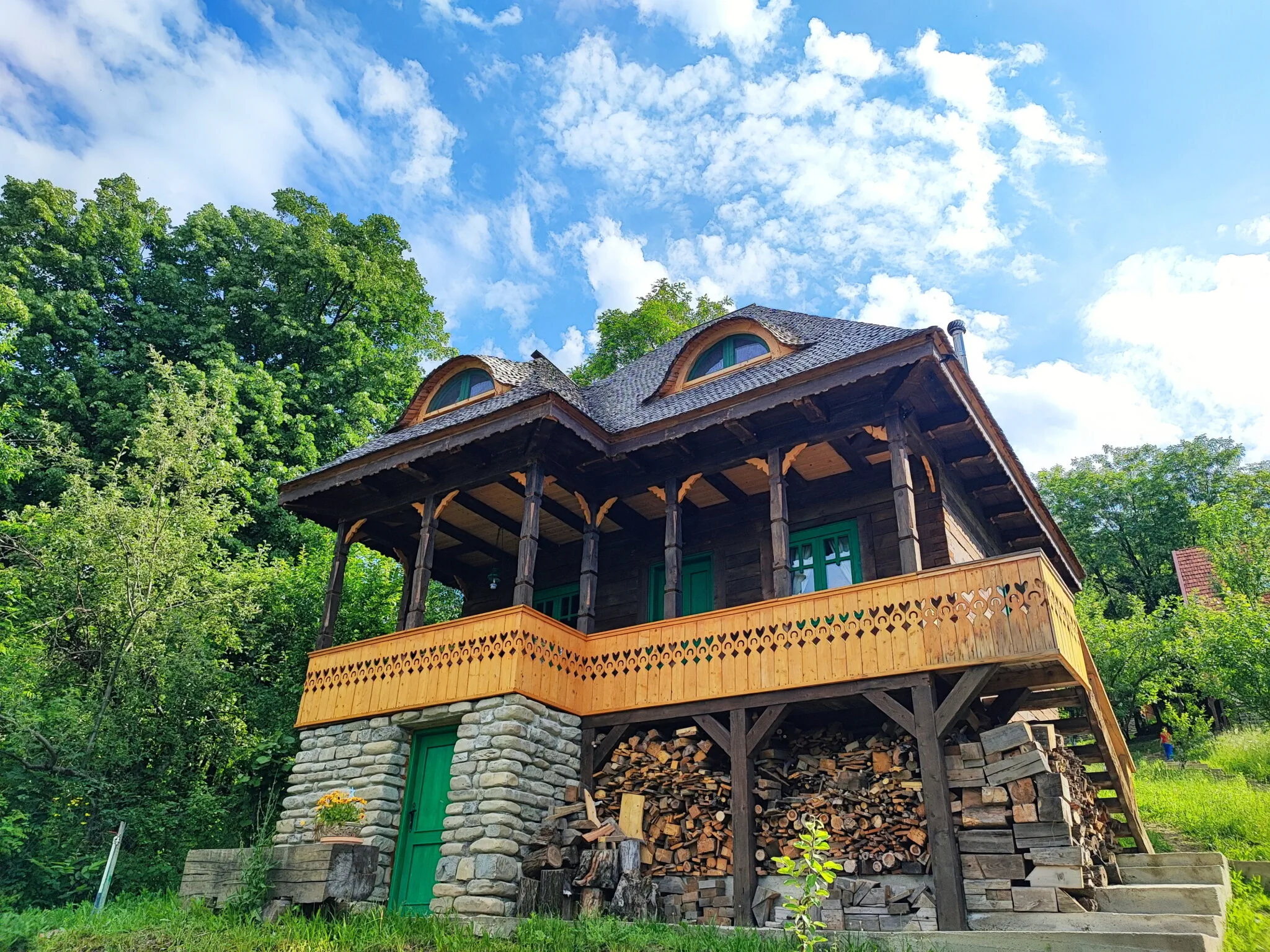 La sat - Mândră Ioană Bertea – Bertea, România