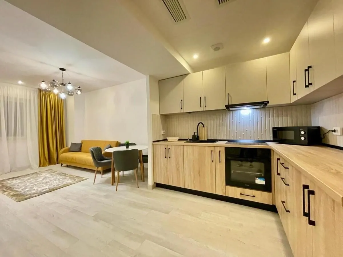 YamaLuxe Apartments - Pink & Gold With Many Facilities București – București, România