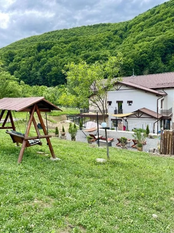 Pensiunea Berg Hill Băile Olăneşti – Băile Olăneşti, România