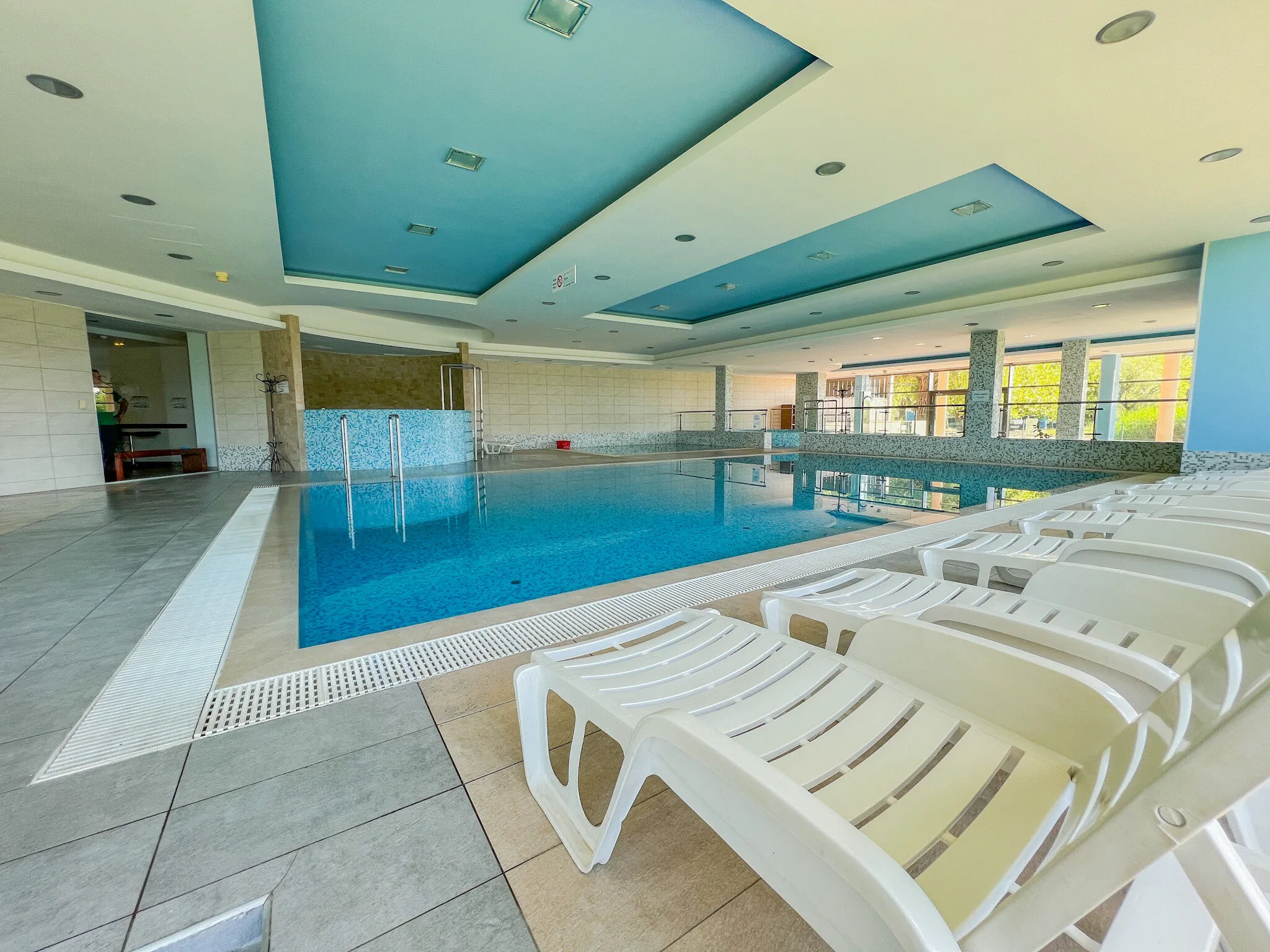 Club218 Red Wellness Apartman Siófok - foto 7