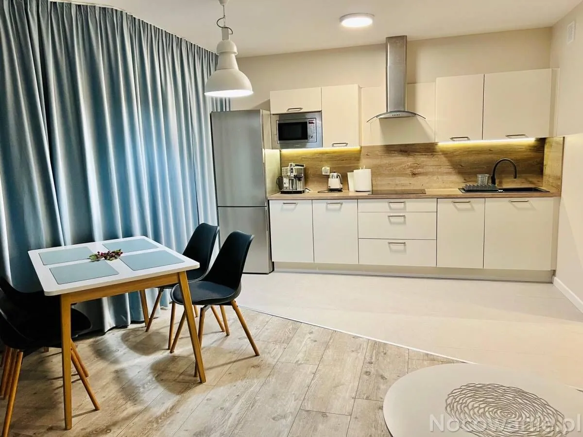 Apartament Przy Latarni Morskiej z garażem Kołobrzeg – Kolobřeh, Polsko