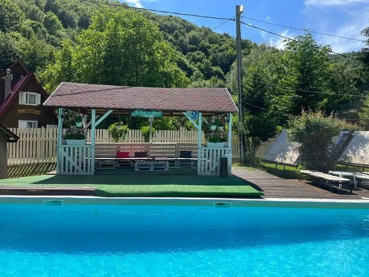River Resort - Casa Ele Băișoara - foto 5