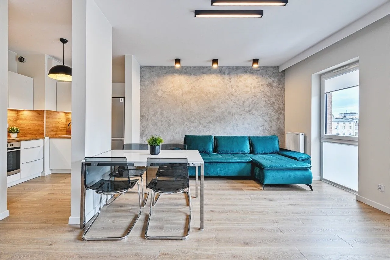 Ilumino Modern Prestige III by LookAp Łódź – Łódź, Polska