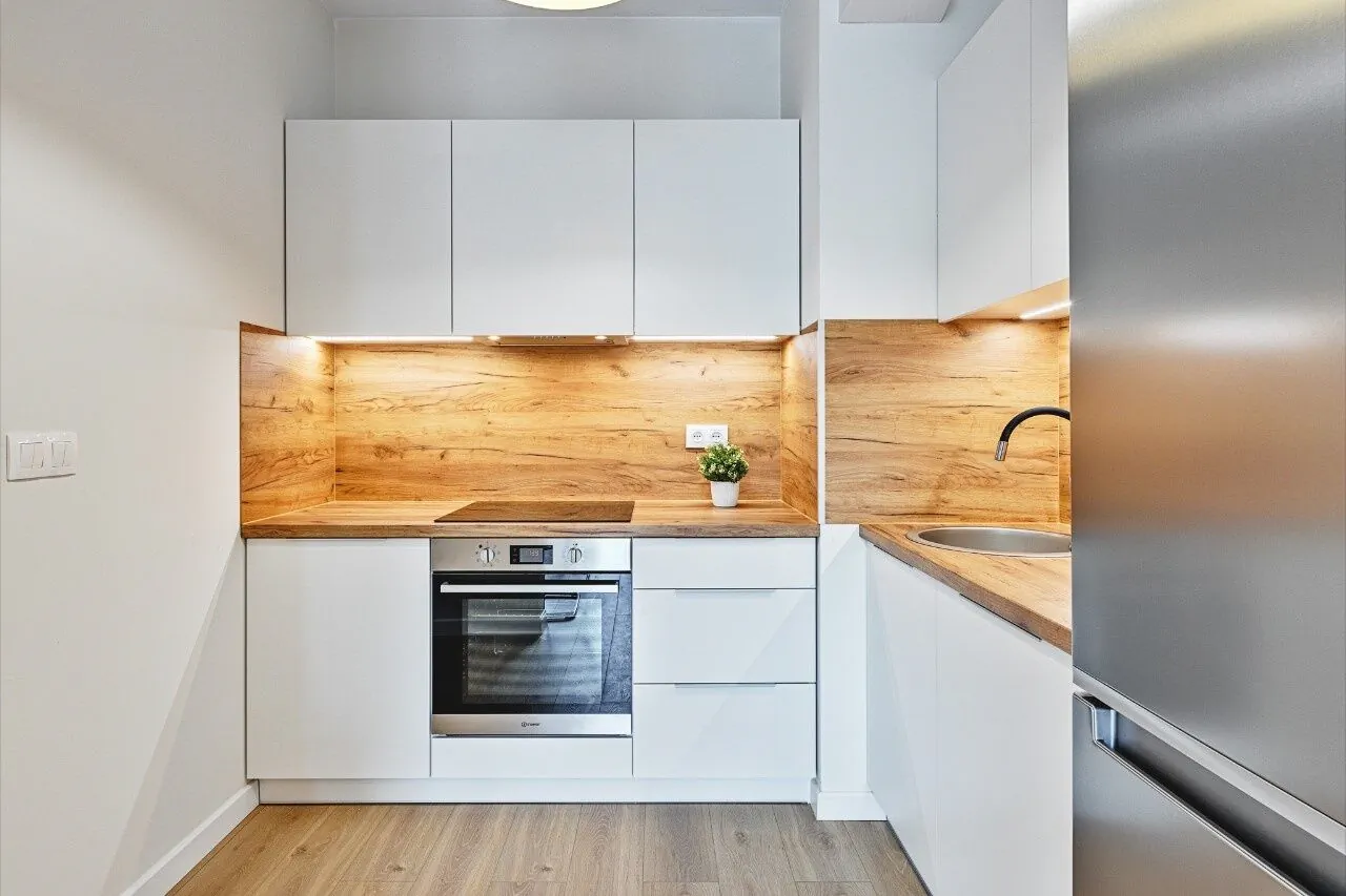 Ilumino Modern Prestige III by LookAp Łódź – Łódź, Polska