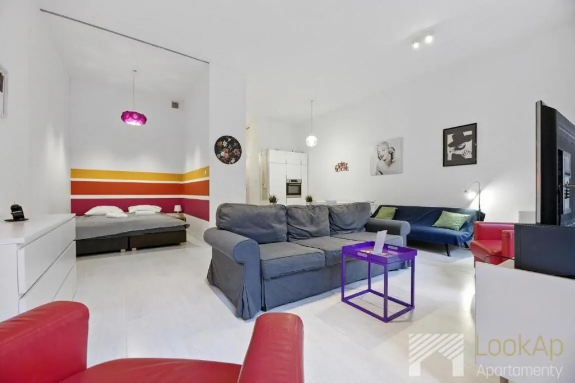 Apartament Loft Malinowy by LookAp Łódź – Łódź, Polska