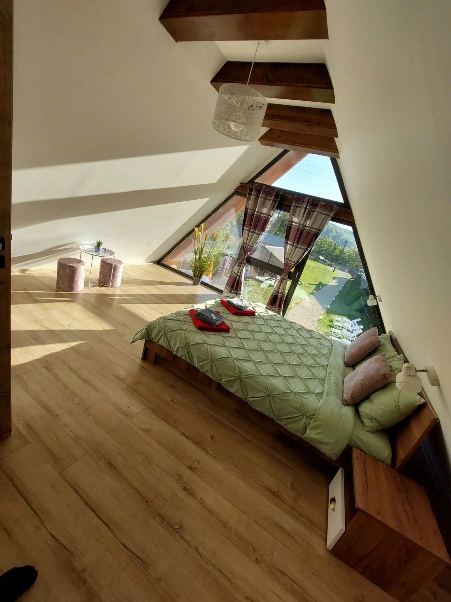Cabana A-frame Nis Coțofenești – Coțofenești, România