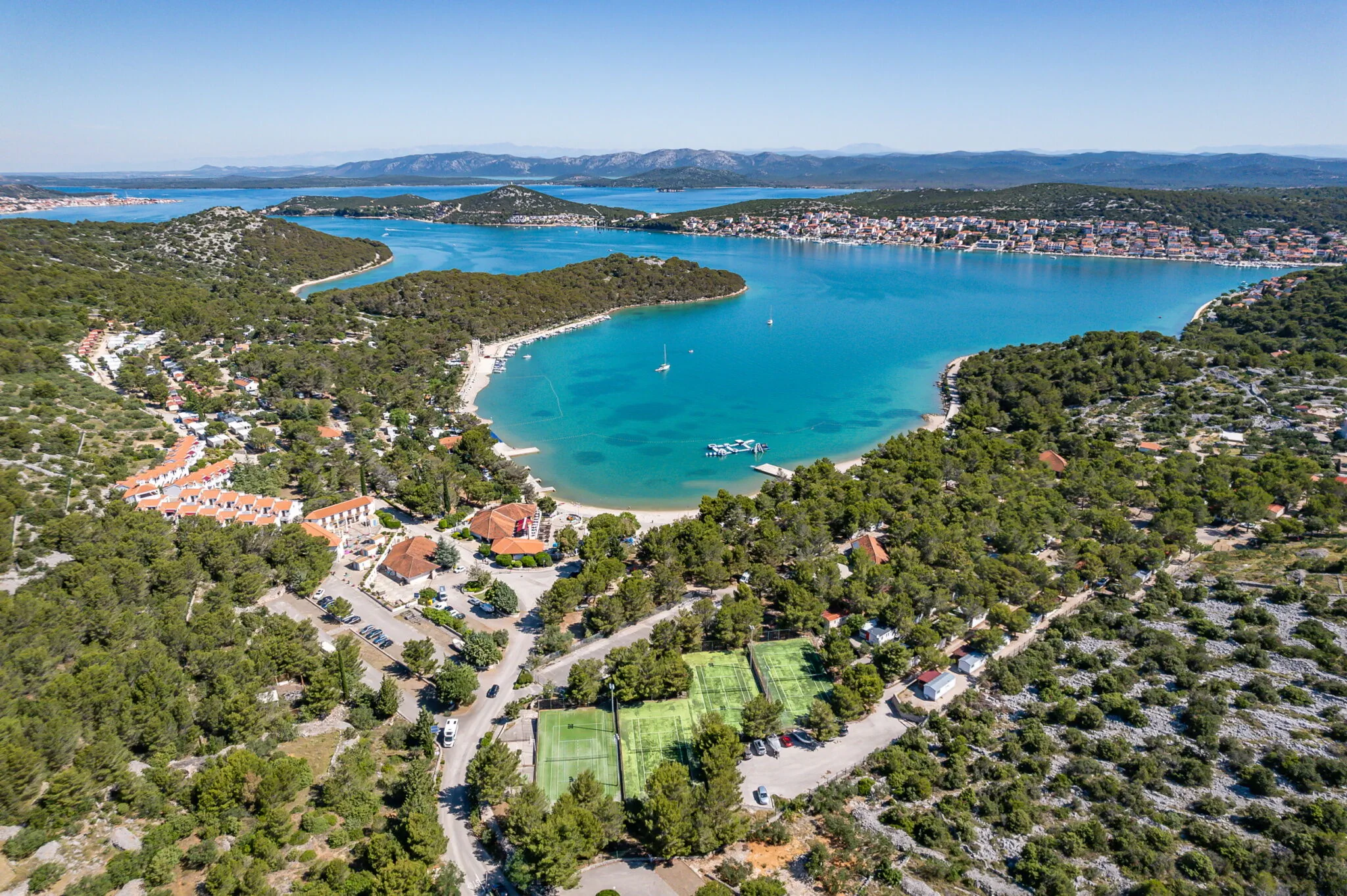 Resort Jezera Lovišća Mobile Homes Murter – Tisno, Croația