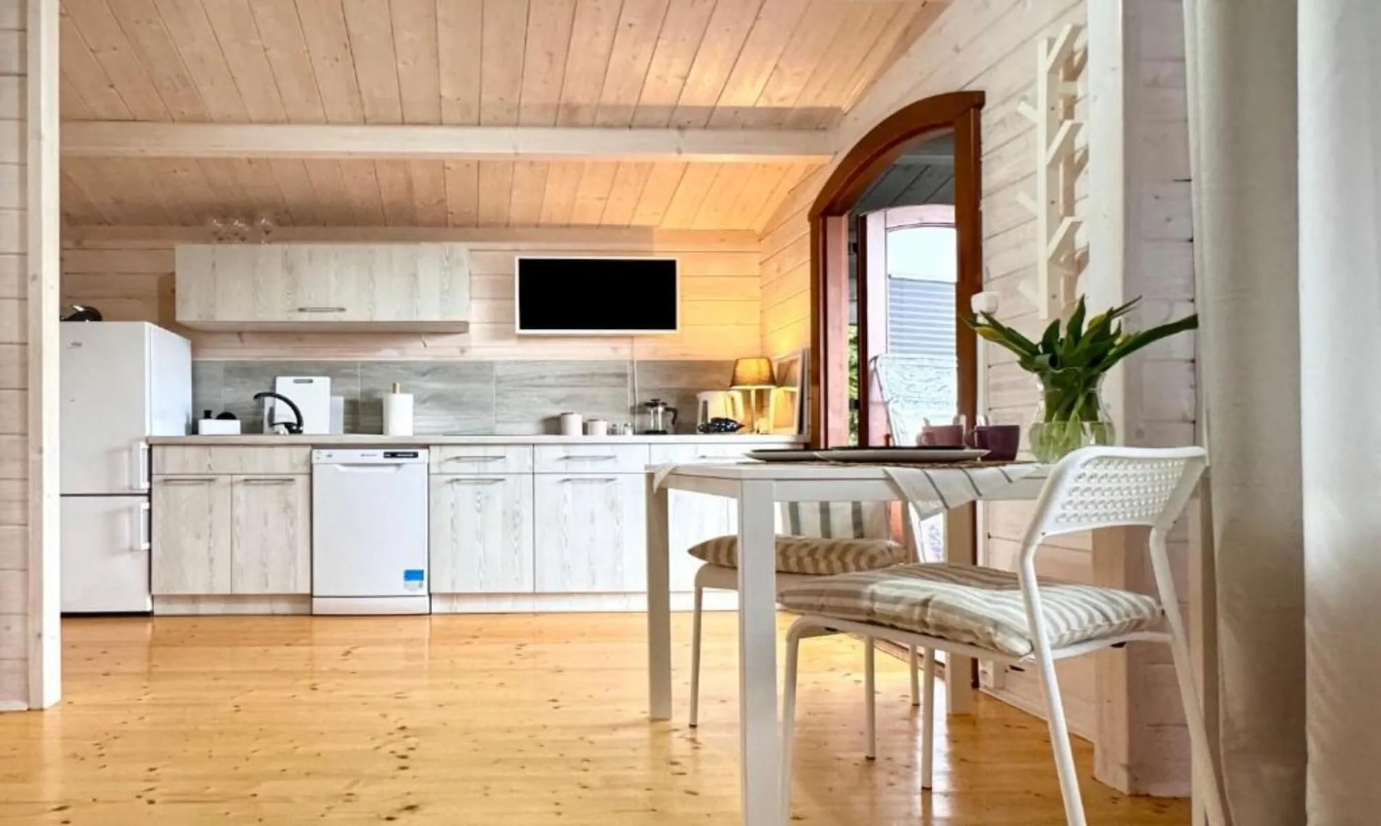 Apartamenty i Domki Marea Rentals Dębina – Dębina, Polsko