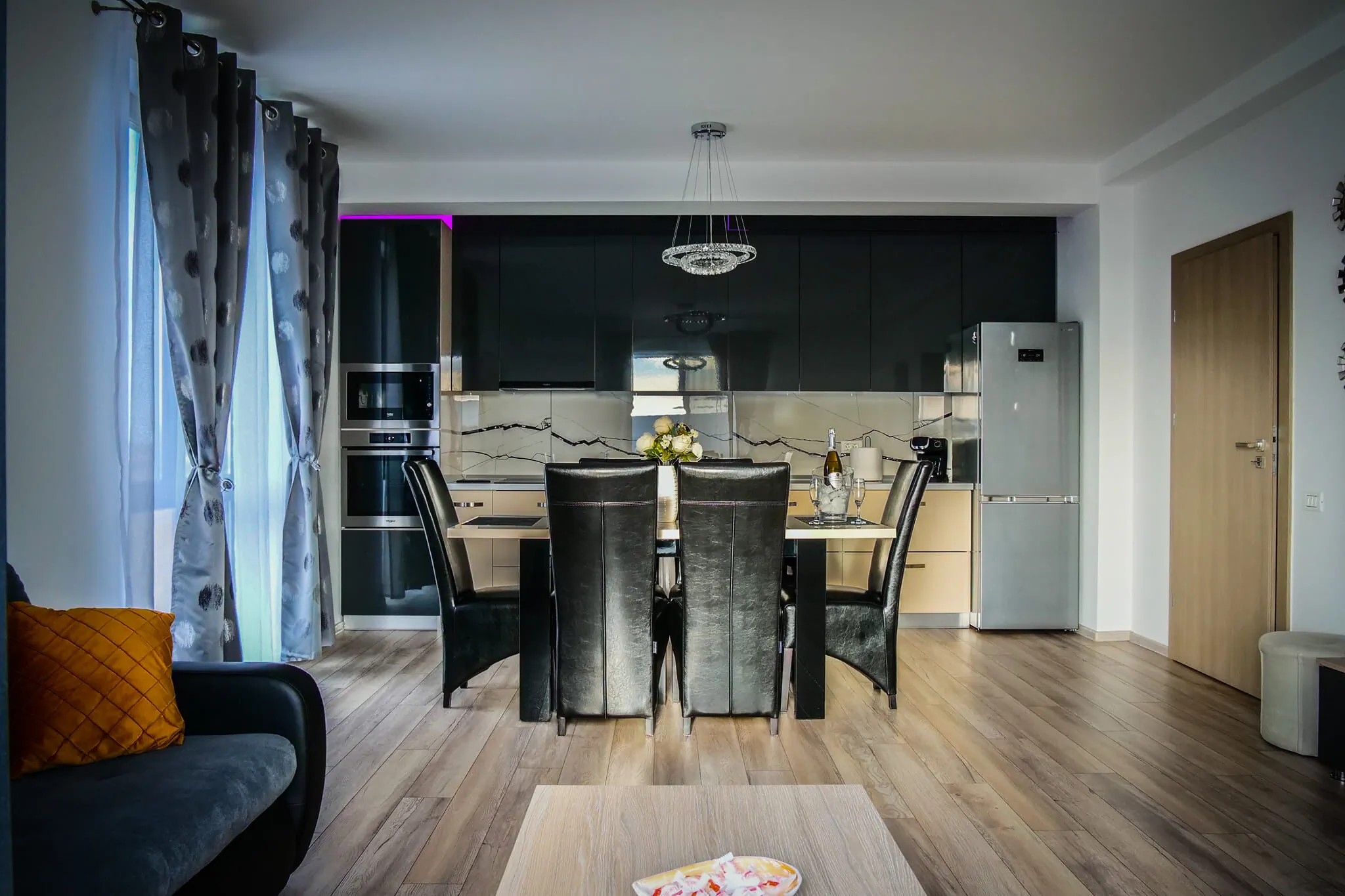 Apartament Panorama Felix Cordău – Sânmartin, România