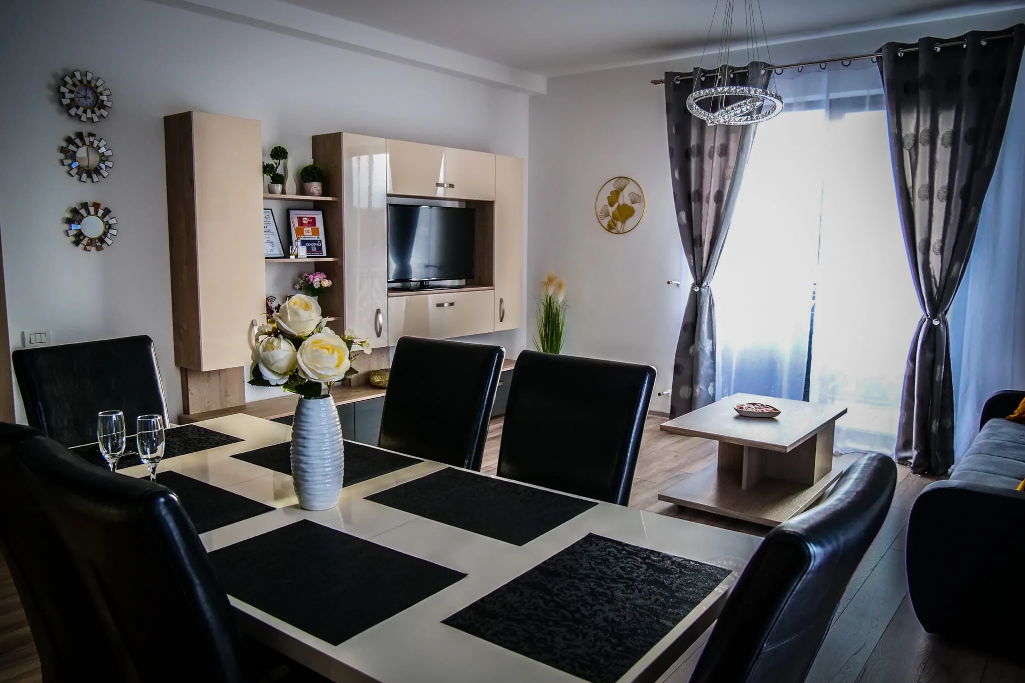 Apartament Panorama Felix Cordău – Sânmartin, România