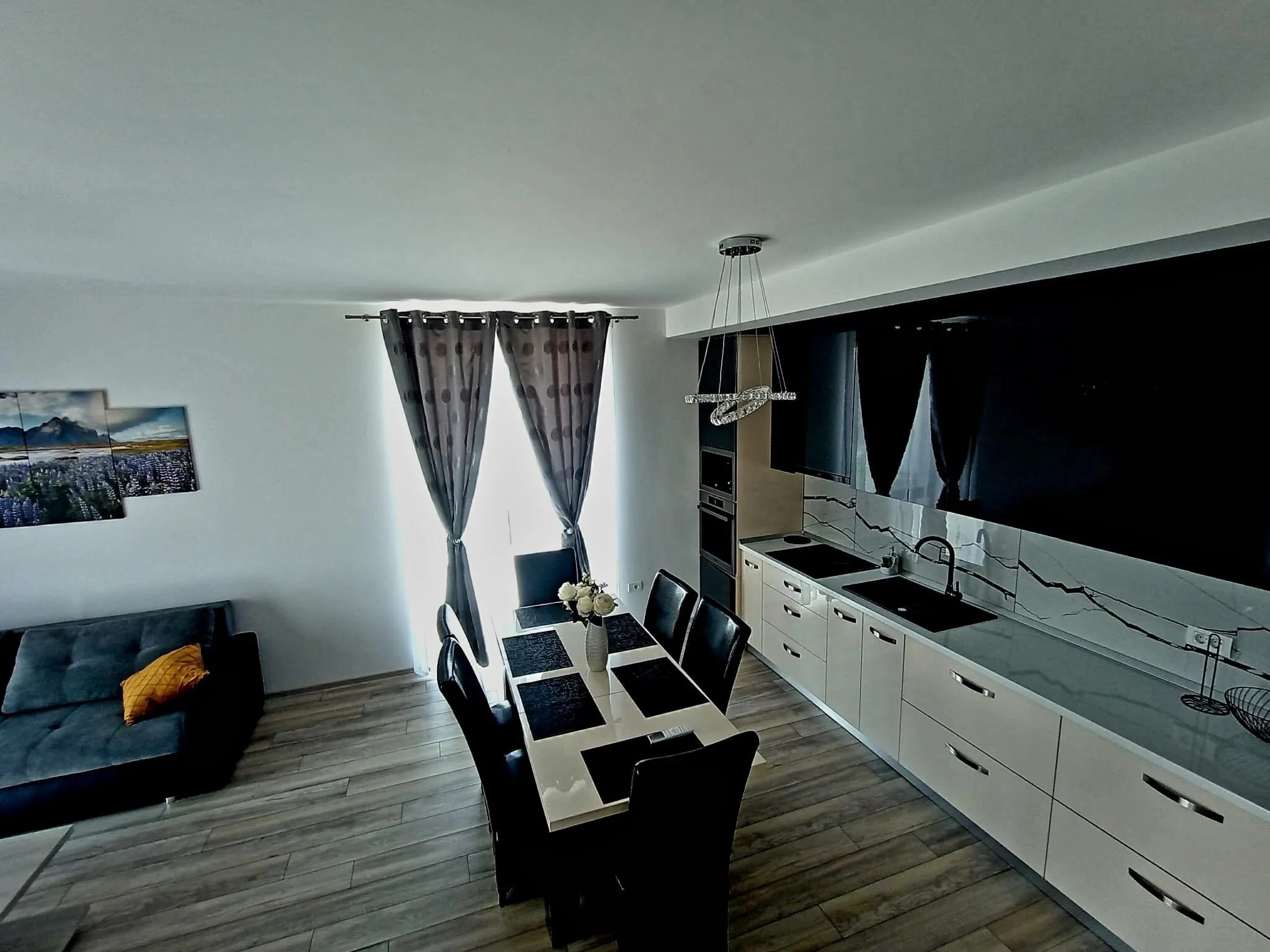 Apartament Panorama Felix Cordău – Sânmartin, România
