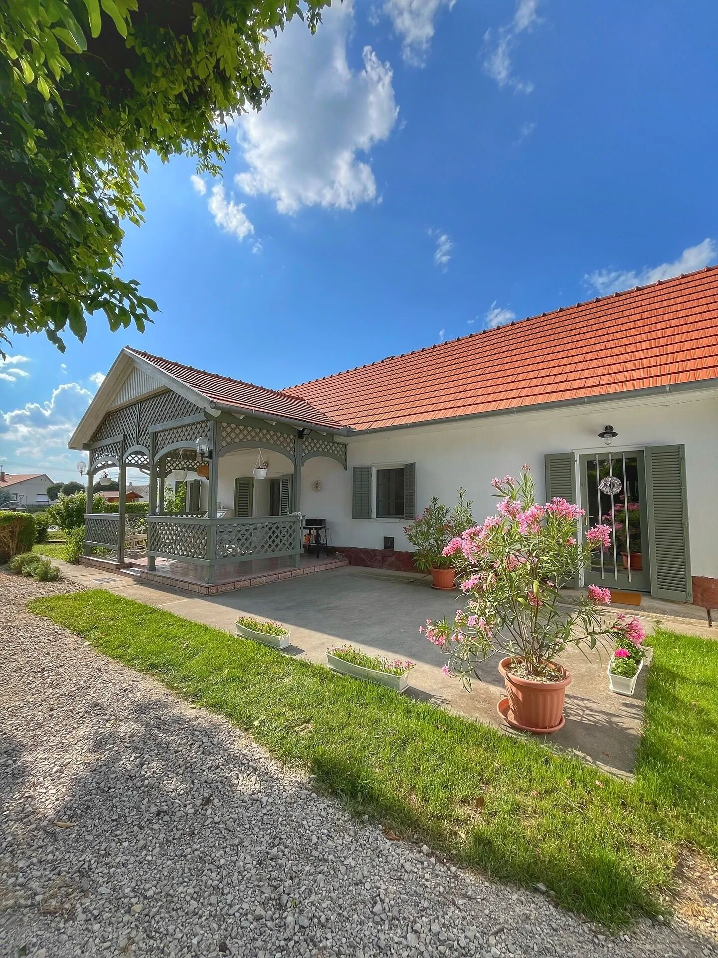 Veranda Porta Ordacsehi – Ordacsehi, Maďarsko