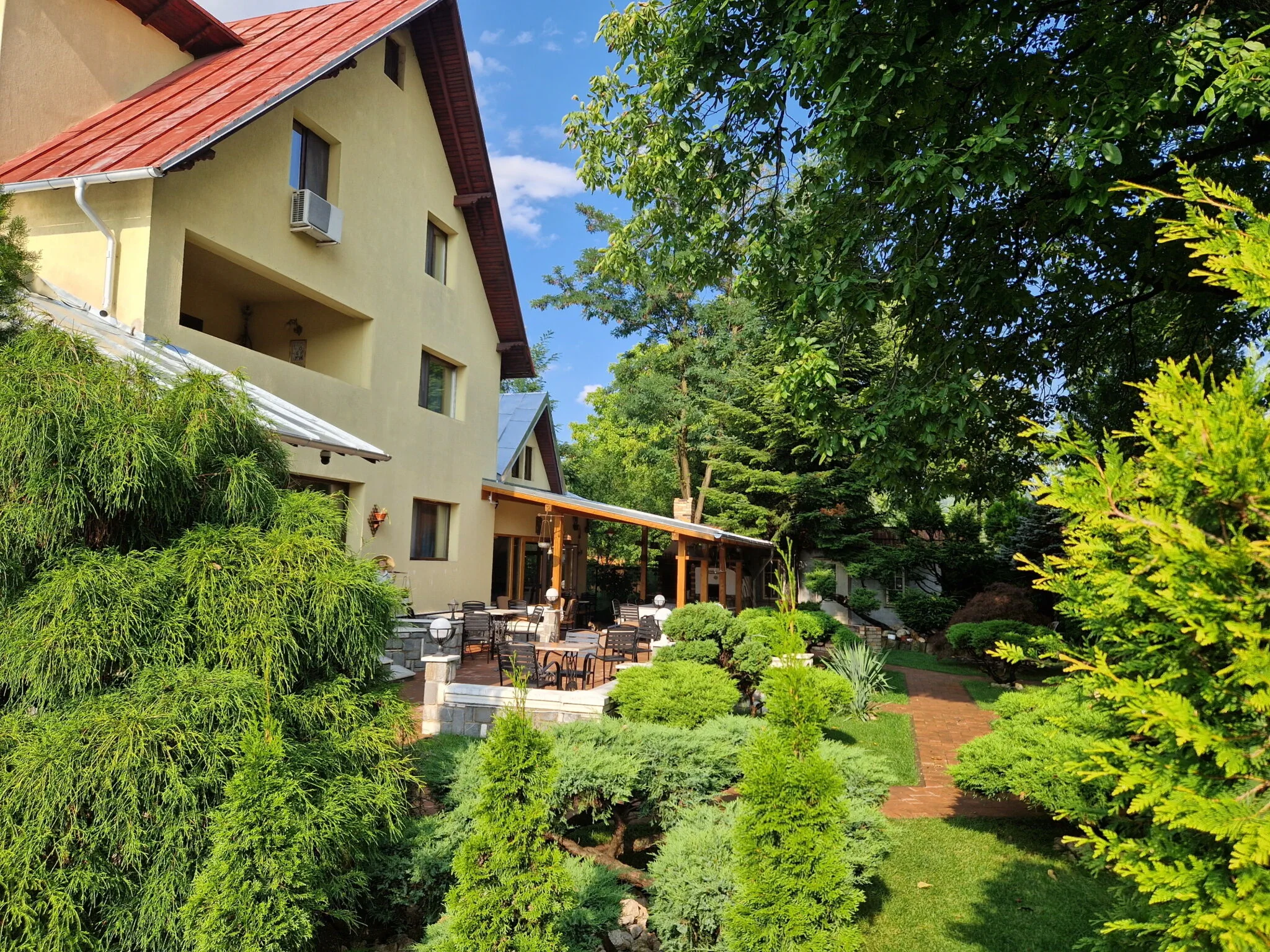 Casa Ianuș Breaza – Breaza, România