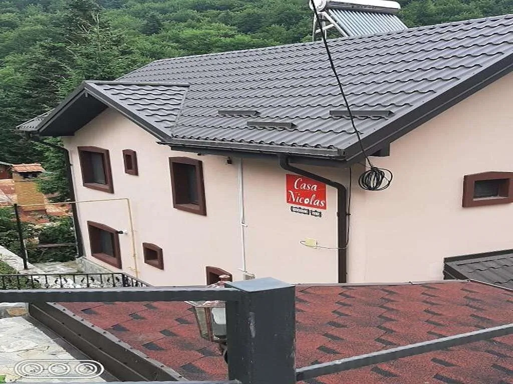 Casa Nicolas Bușteni  – Buşteni, România