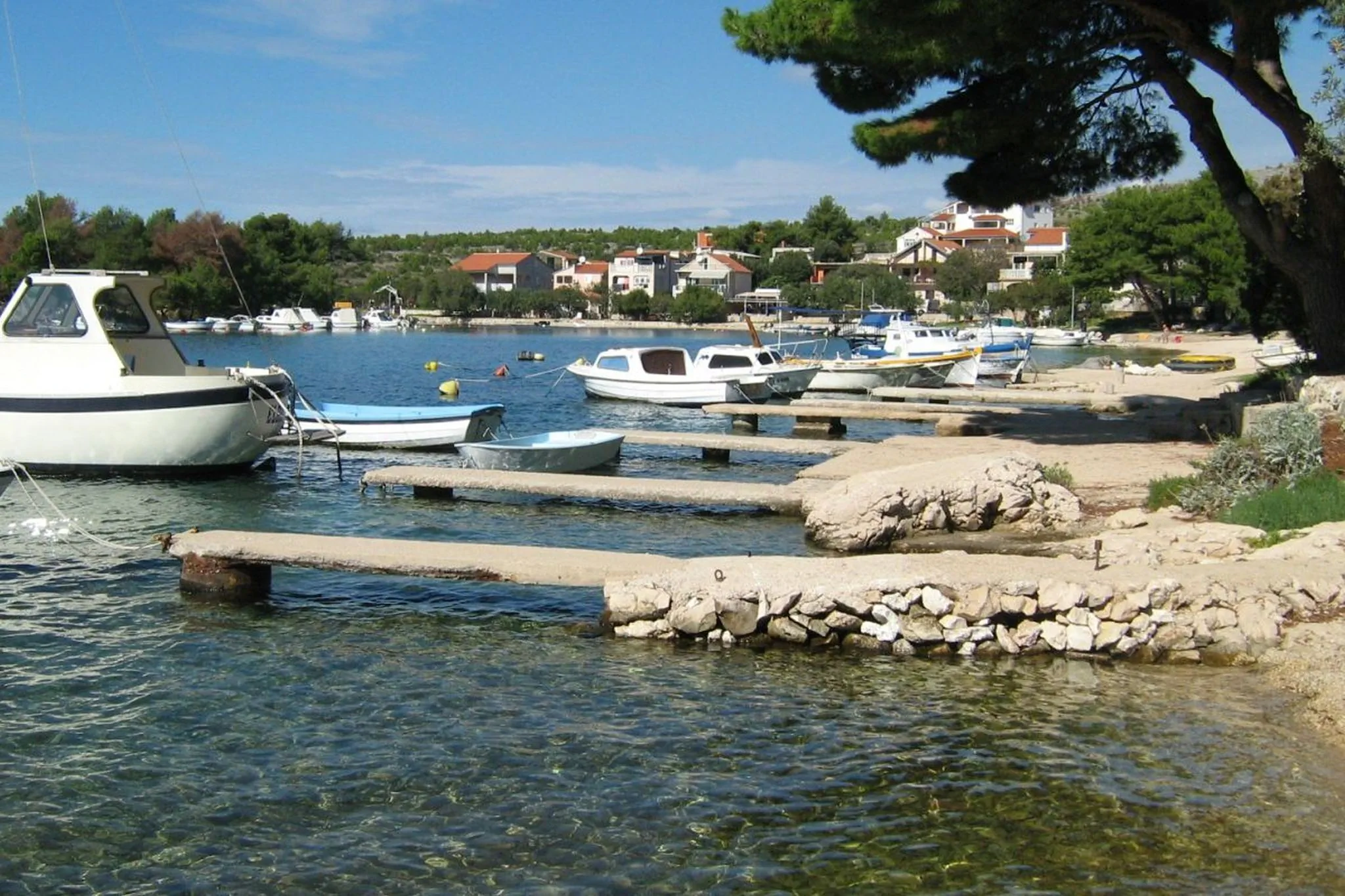 Apartments Mala kuća kraj mora Grebastica - foto 8