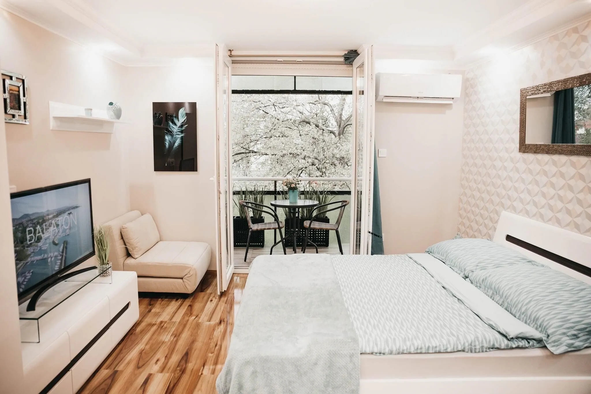 Nefelejcs Apartman Balatonlelle – Balatonlelle, Ungaria
