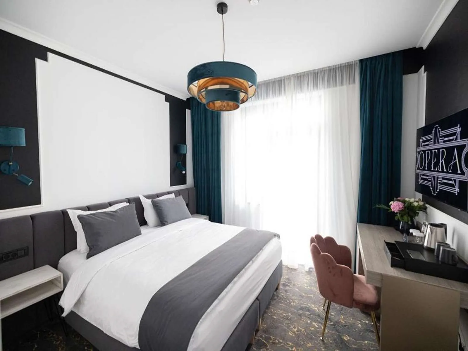 Opera Hotel Timișoara – Temešvár, Rumunsko