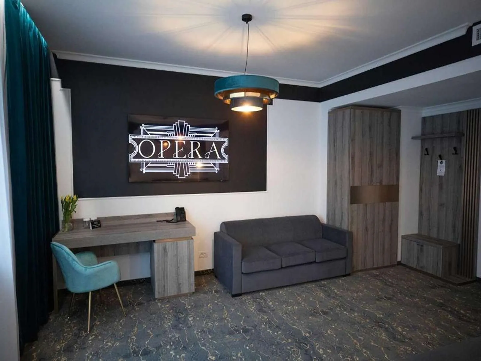Opera Hotel Timișoara – Temešvár, Rumunsko